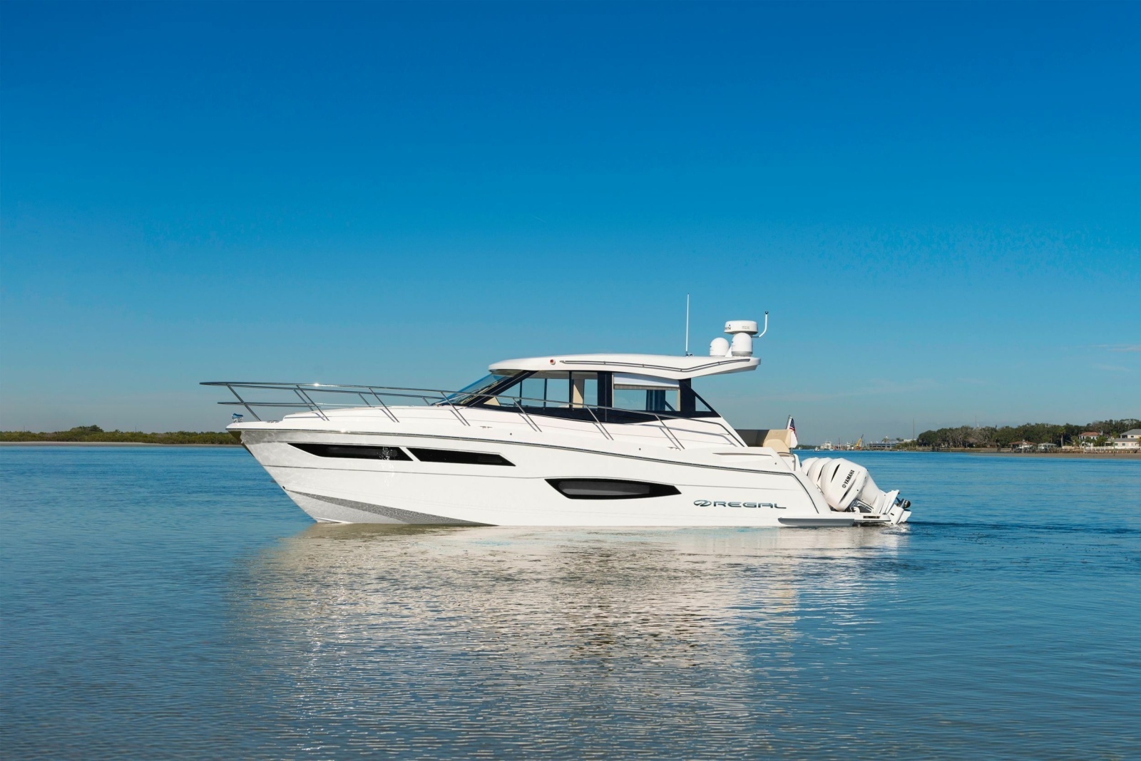 38ft Regal Yacht For Sale