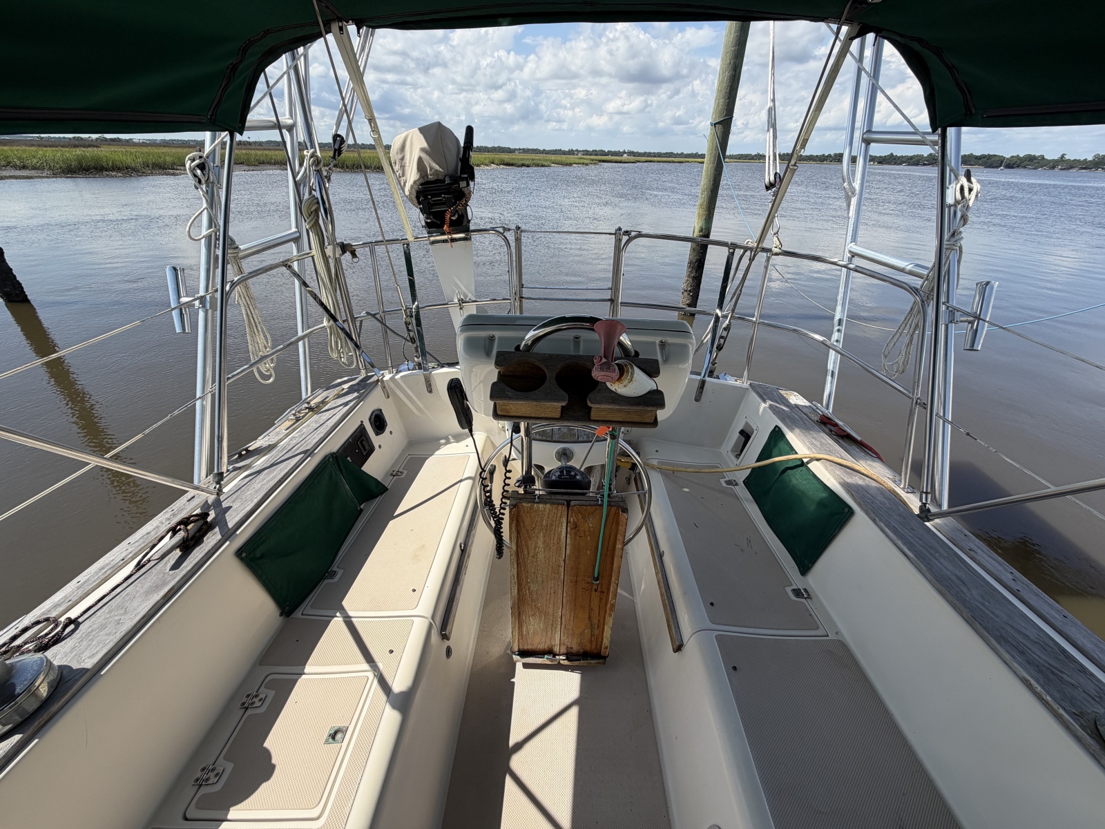 1986 Island Packet 38