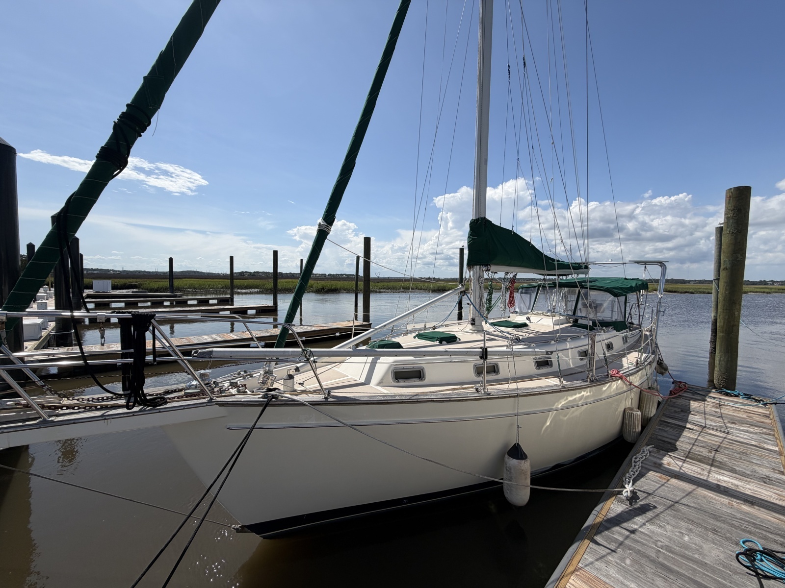 1986 Island Packet 38