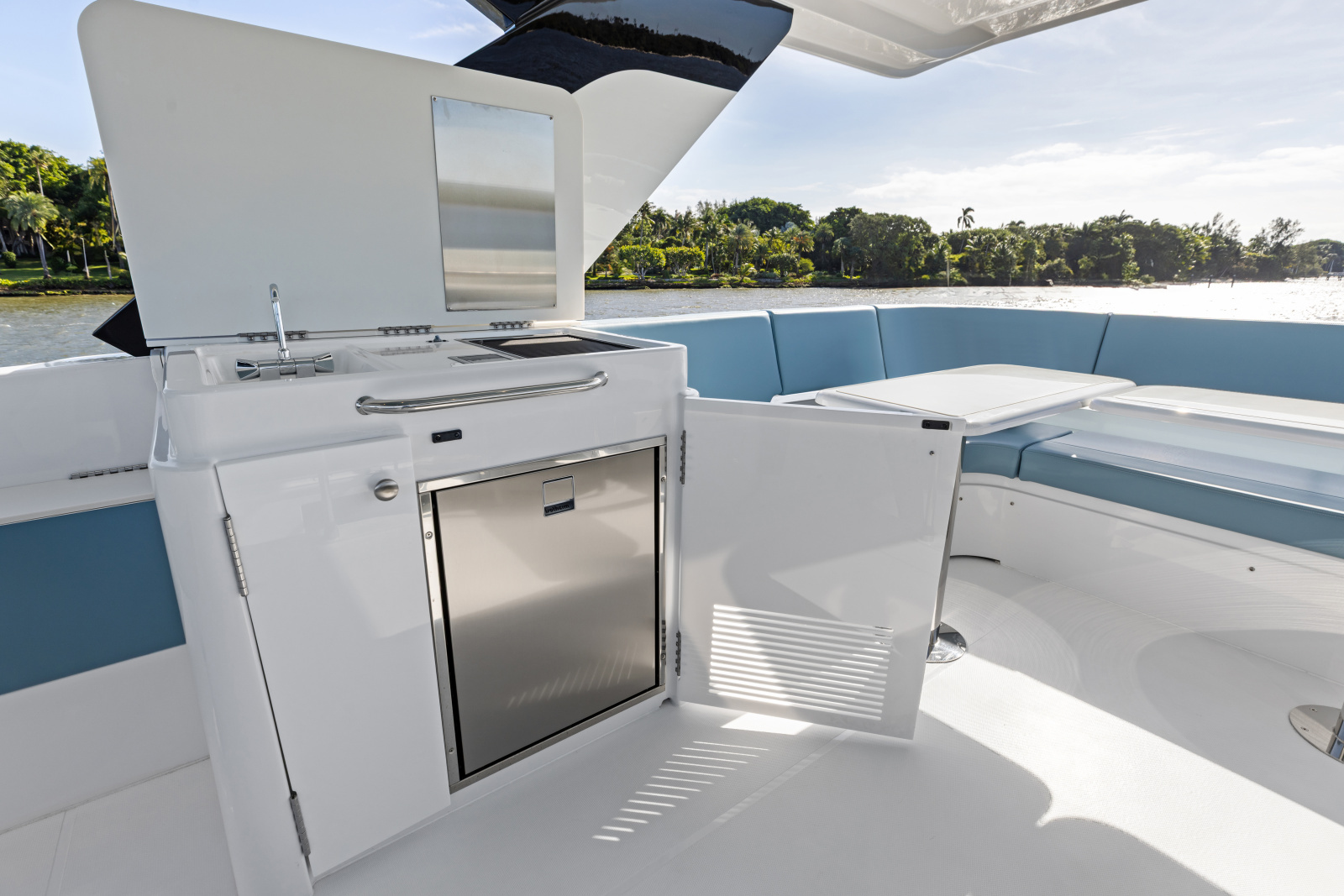 50ft Cruisers Yachts Yacht For Sale
