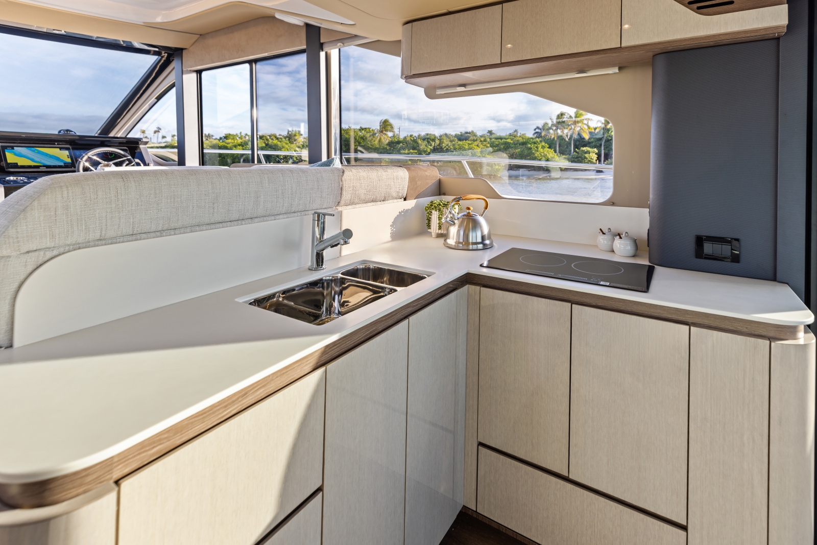 50ft Cruisers Yachts Yacht For Sale