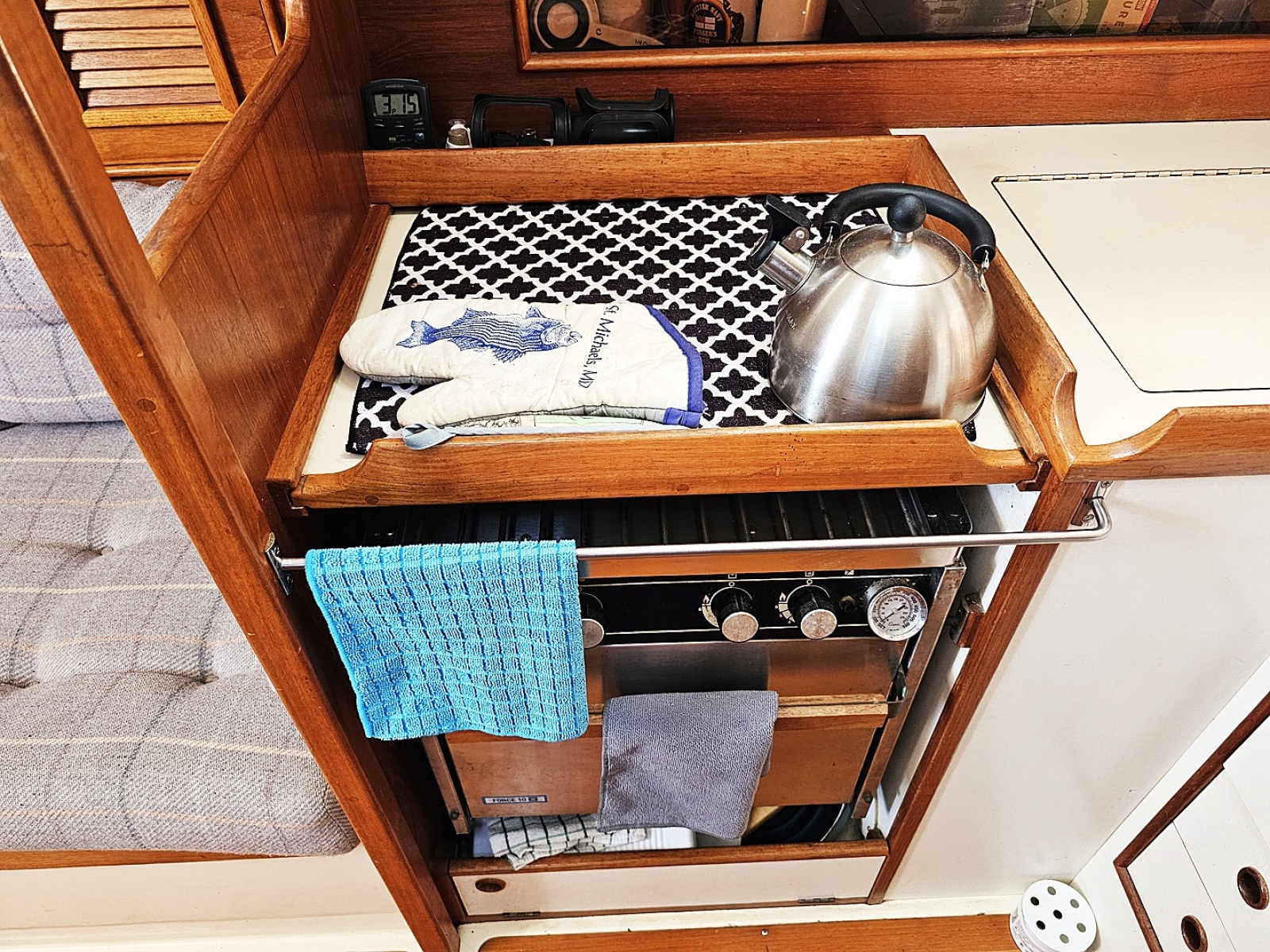 1990 Nonsuch 30 Ultra
