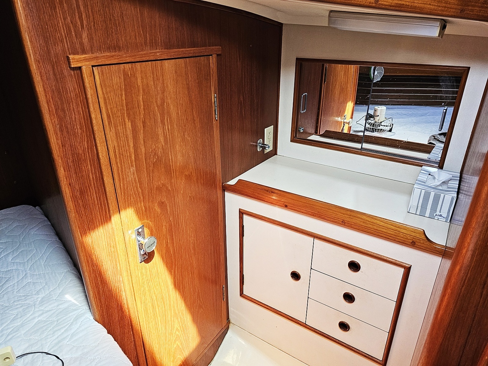 1990 Nonsuch 30 Ultra