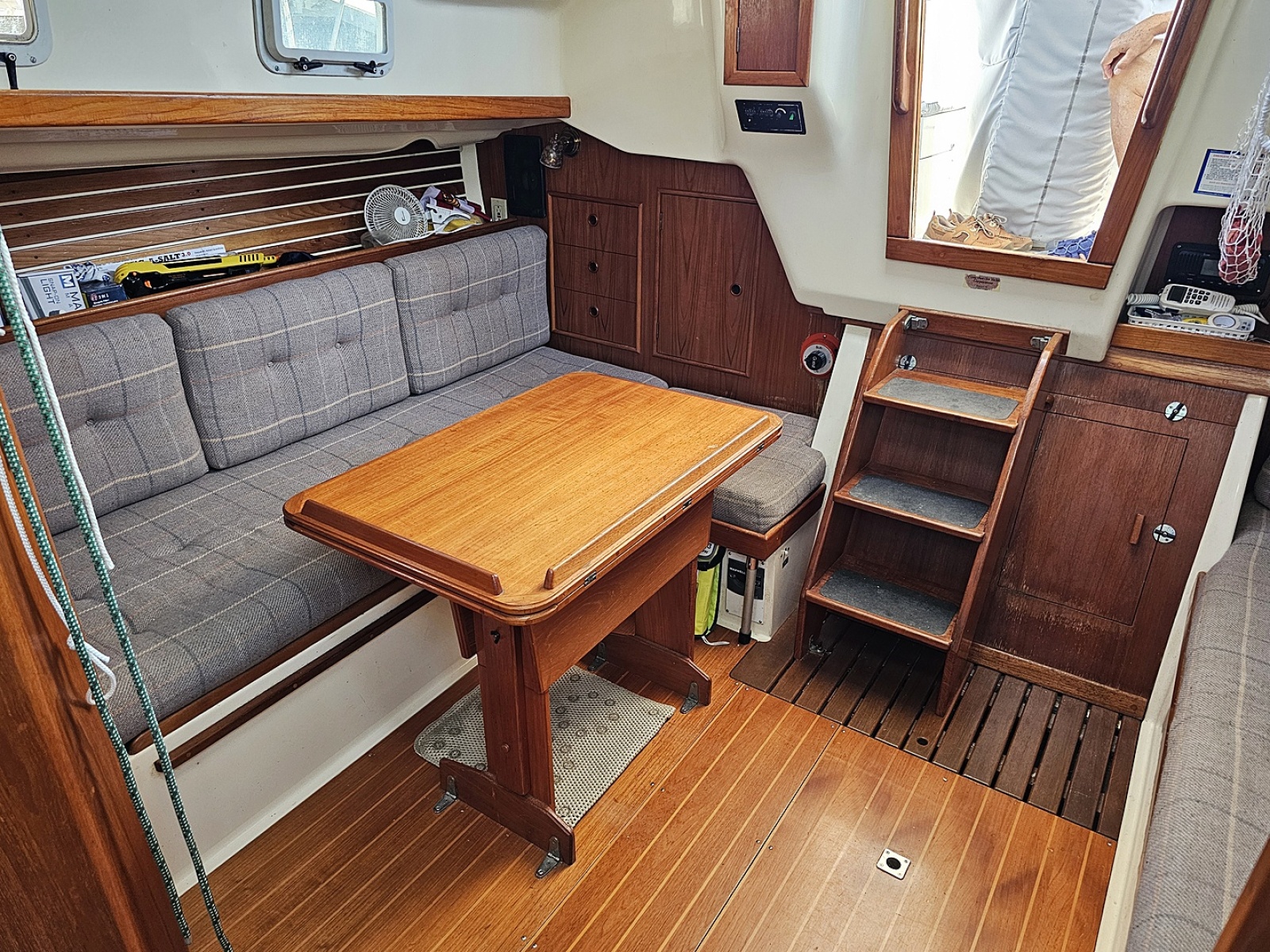1990 Nonsuch 30 Ultra