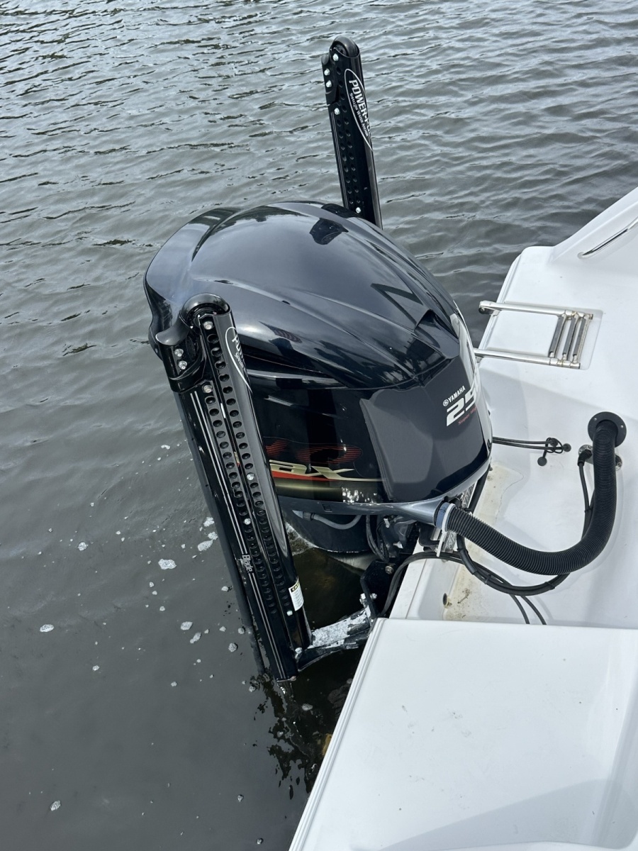 2018 Sportsman 232 Open