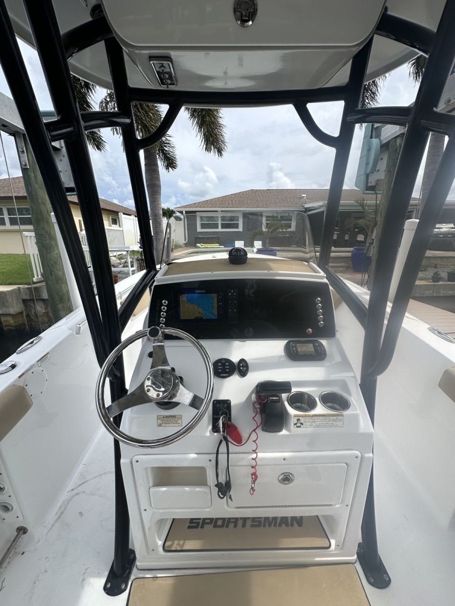 2018 Sportsman 232 Open