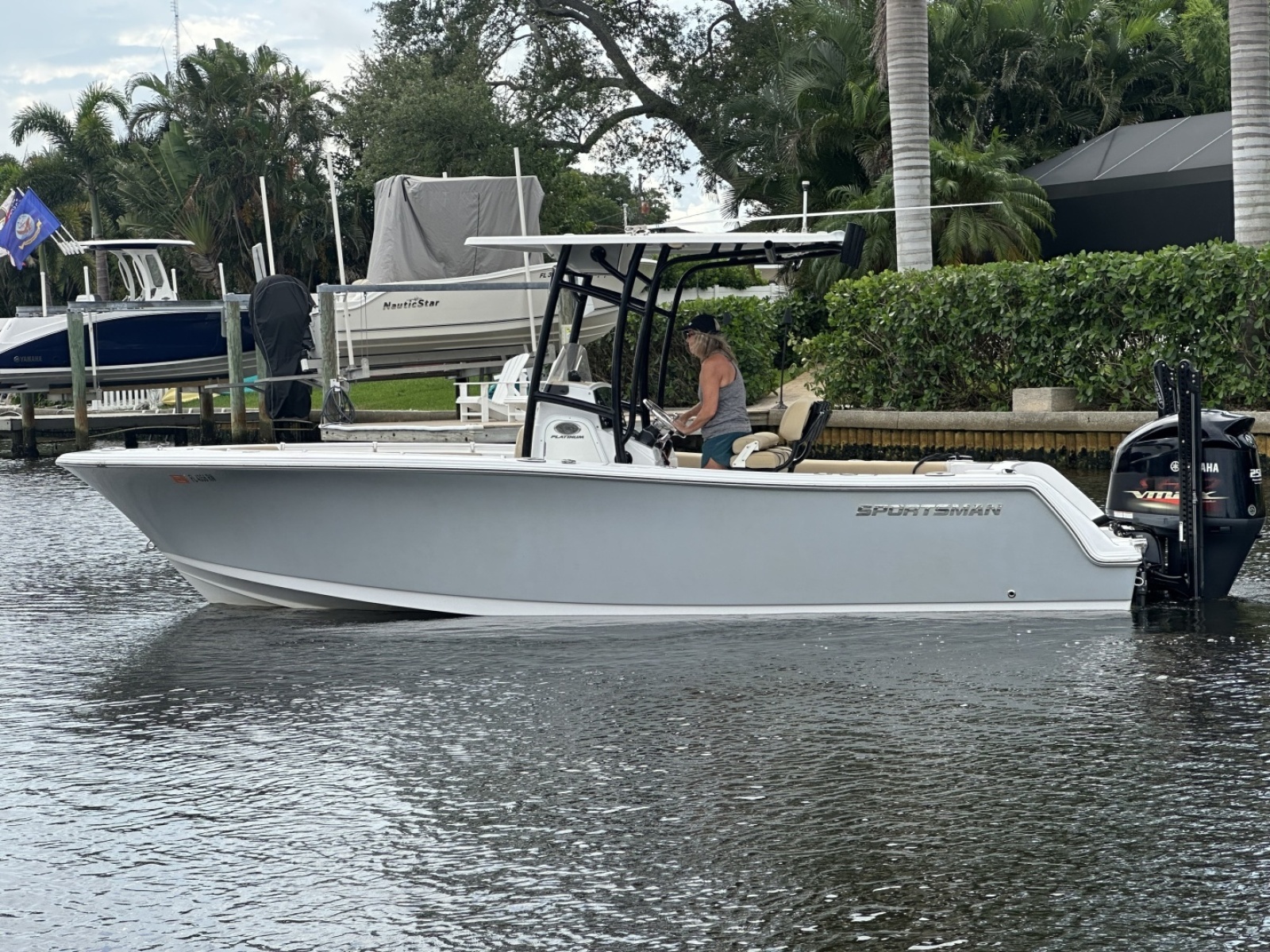 2018 Sportsman 232 Open