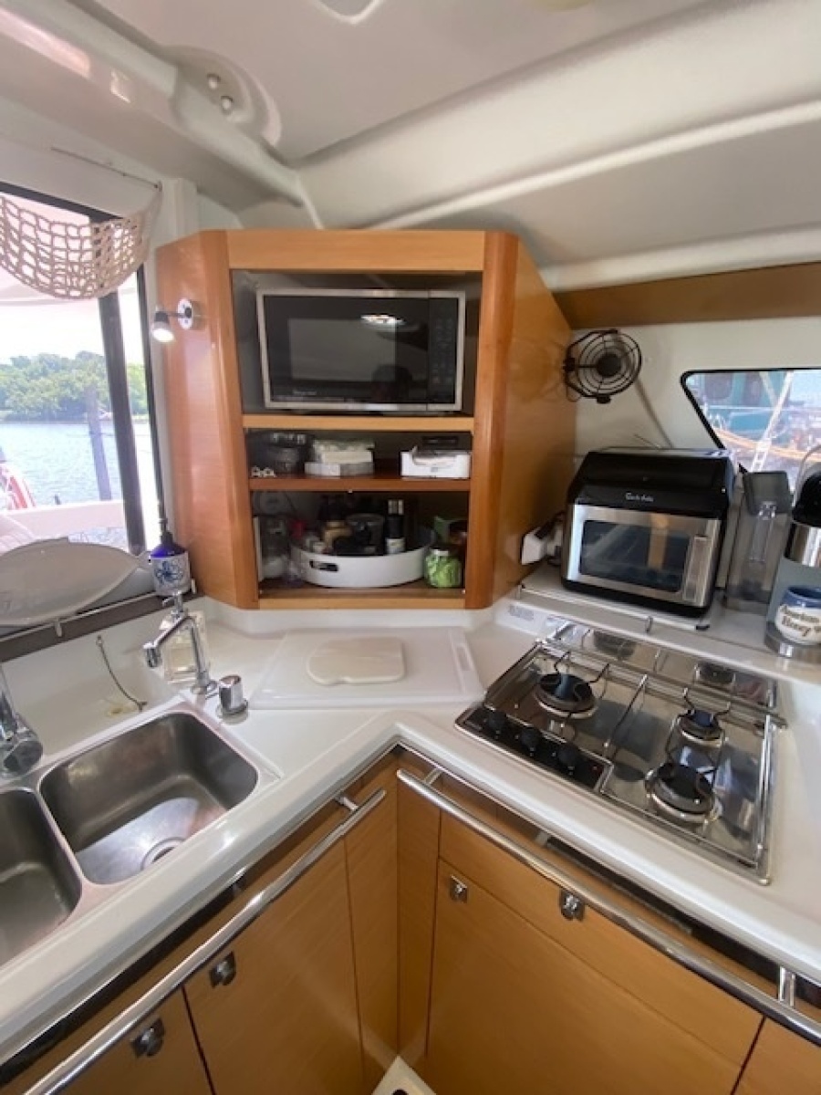 2013 Fountaine Pajot Lipari 41