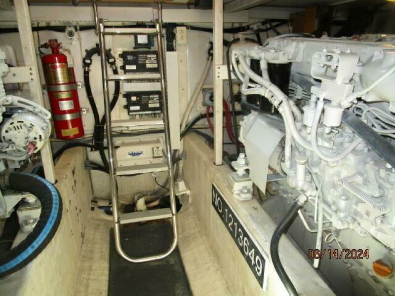 42' Sabre engine room forward