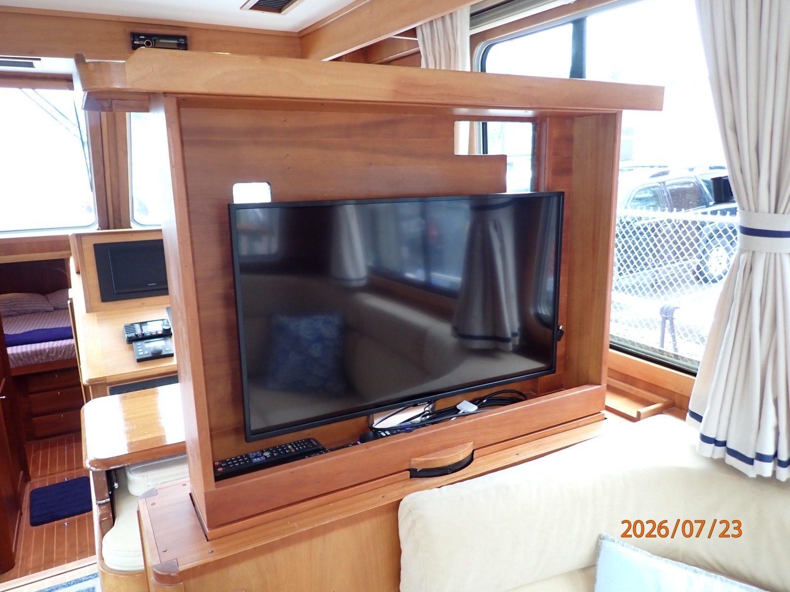 42' Sabre salon TV