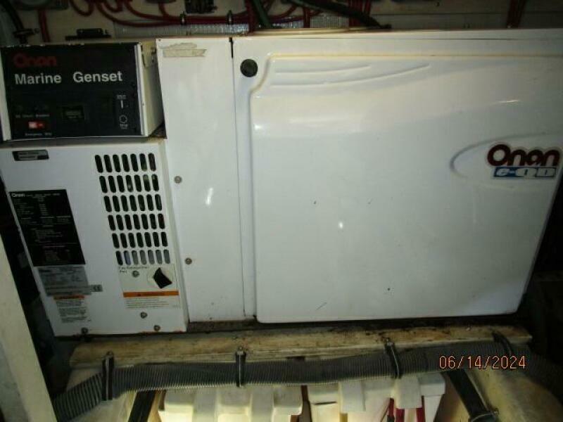42' Sabre generator soundbox