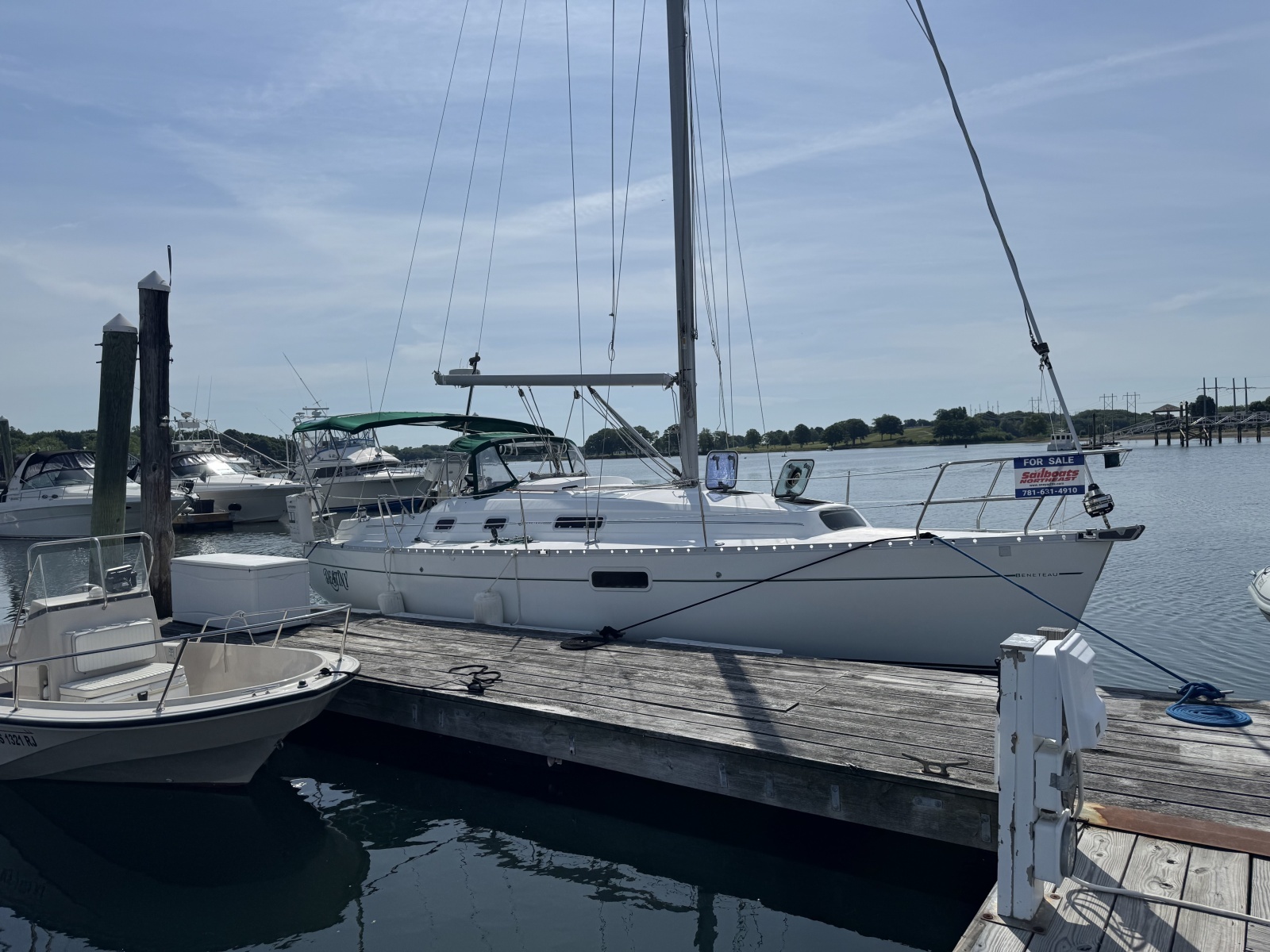 Destiny 32ft Beneteau Yacht For Sale
