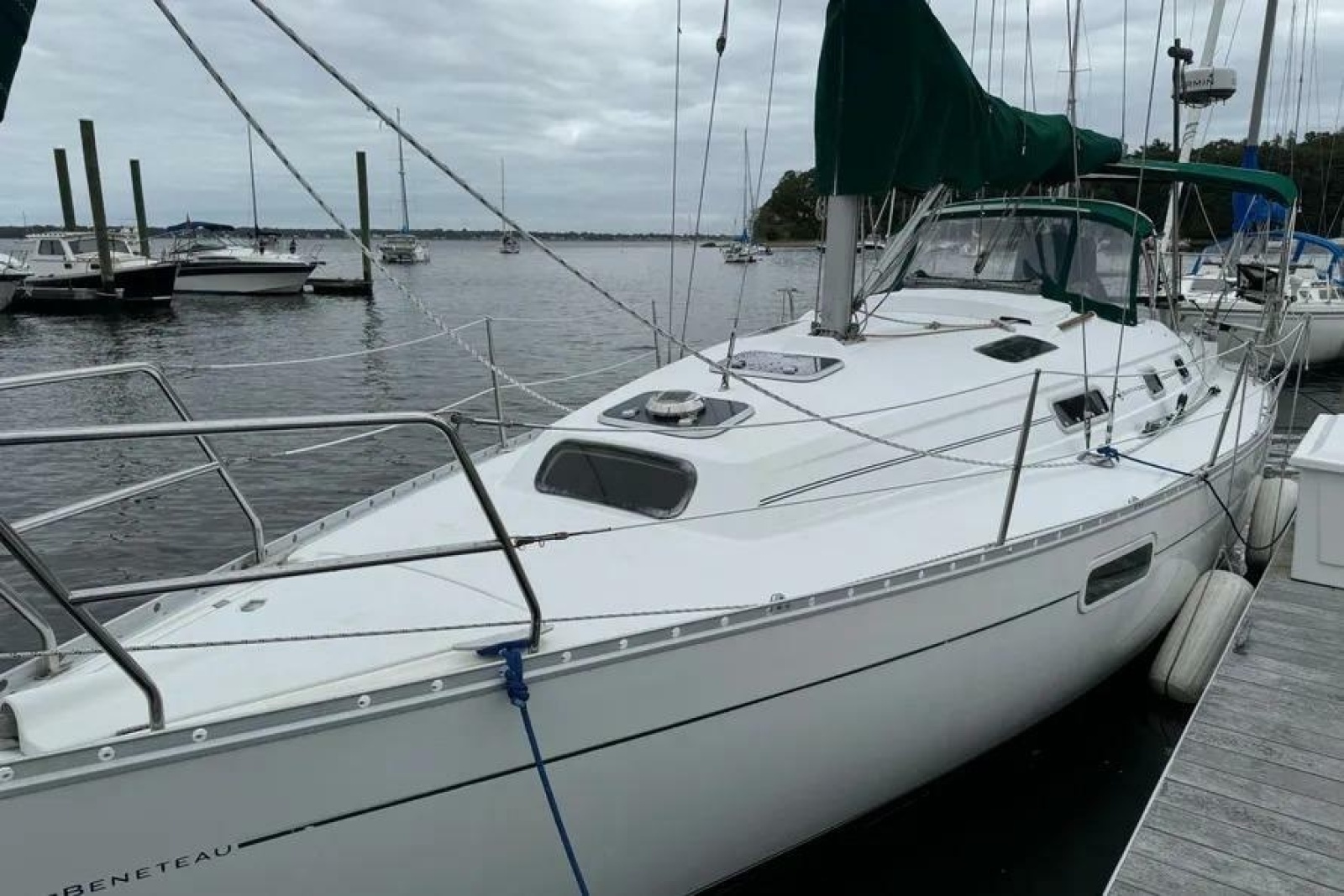 Destiny 32ft Beneteau Yacht For Sale