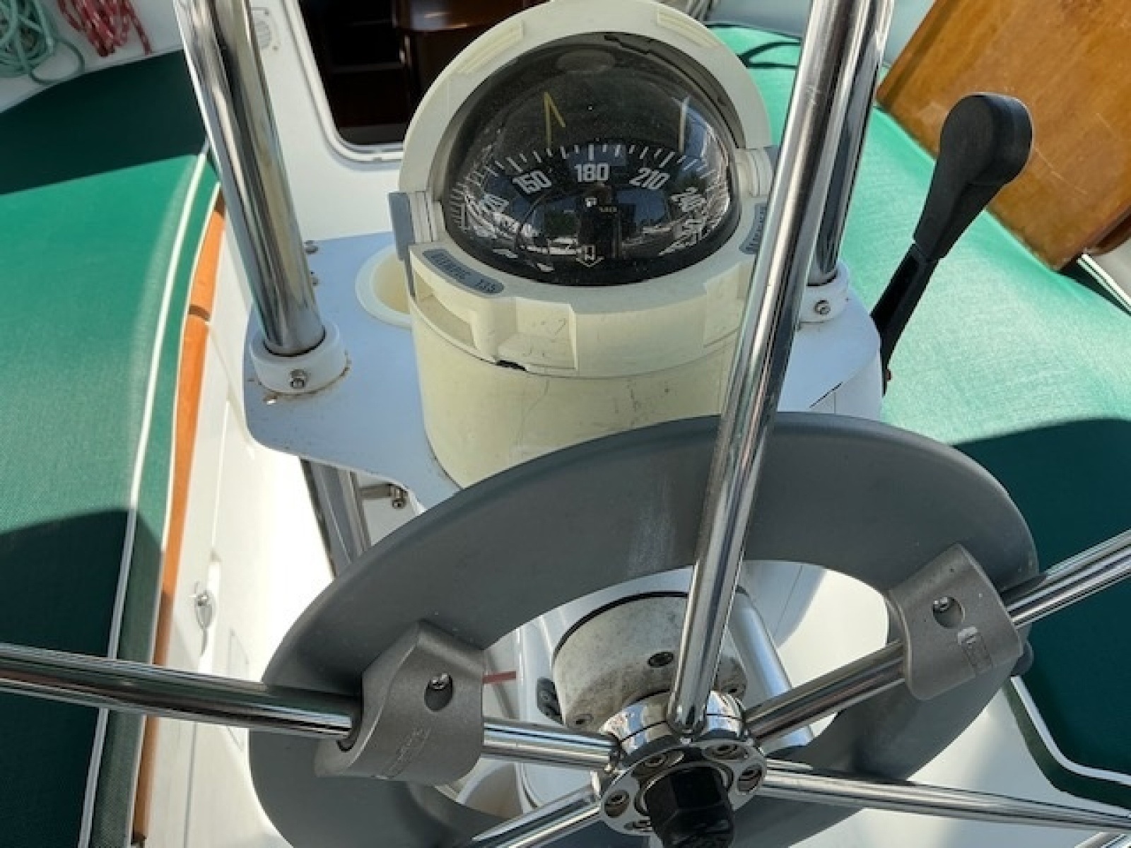 Destiny 32ft Beneteau Yacht For Sale