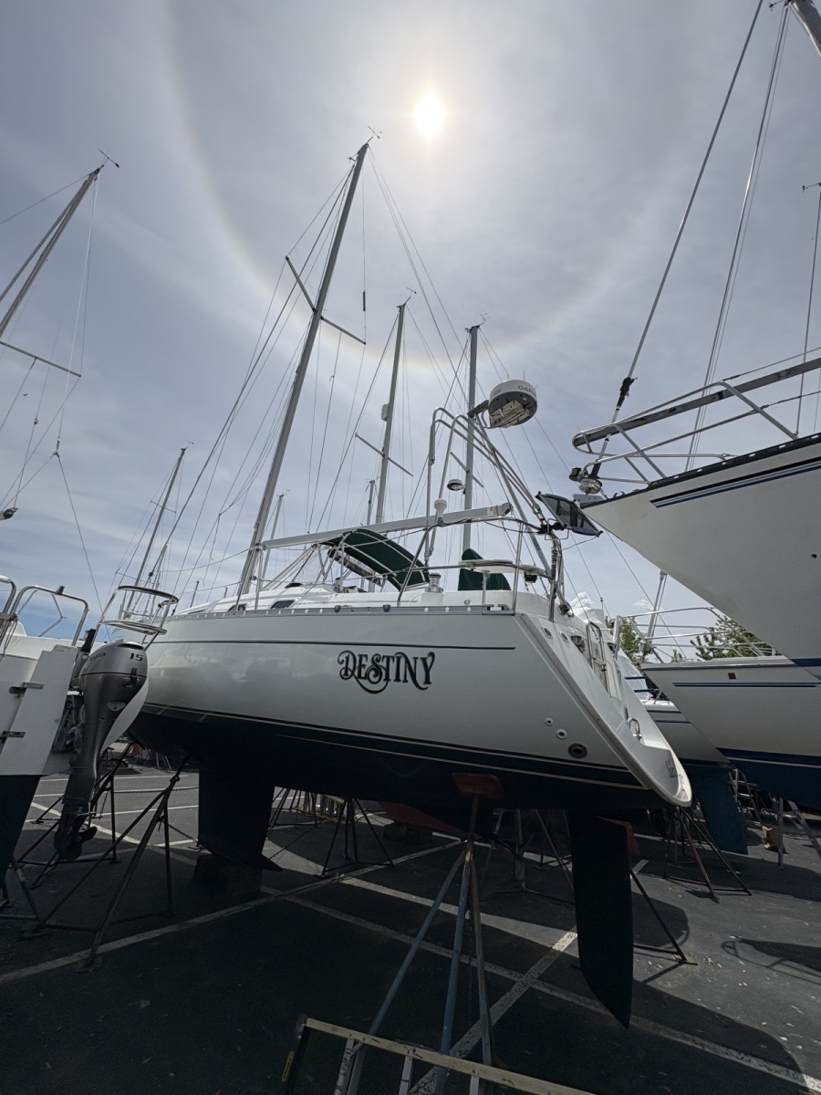 Destiny 32ft Beneteau Yacht For Sale
