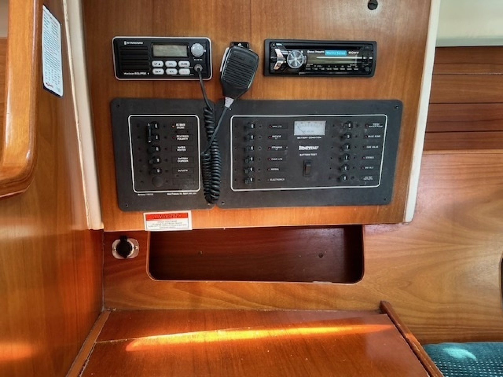 Destiny 32ft Beneteau Yacht For Sale