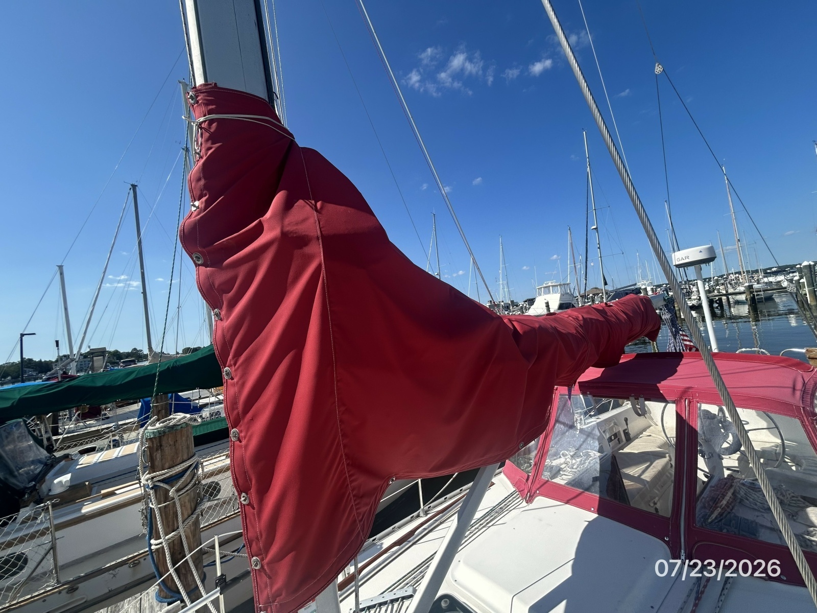35' Scanmar mainsail cover