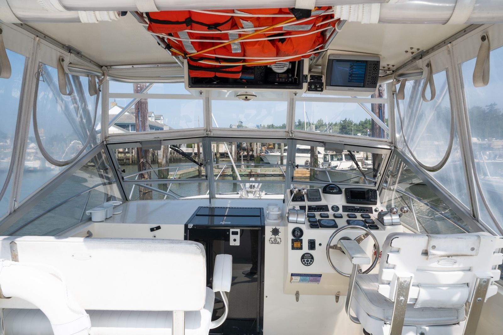 2001 Carolina Classic 28 Express