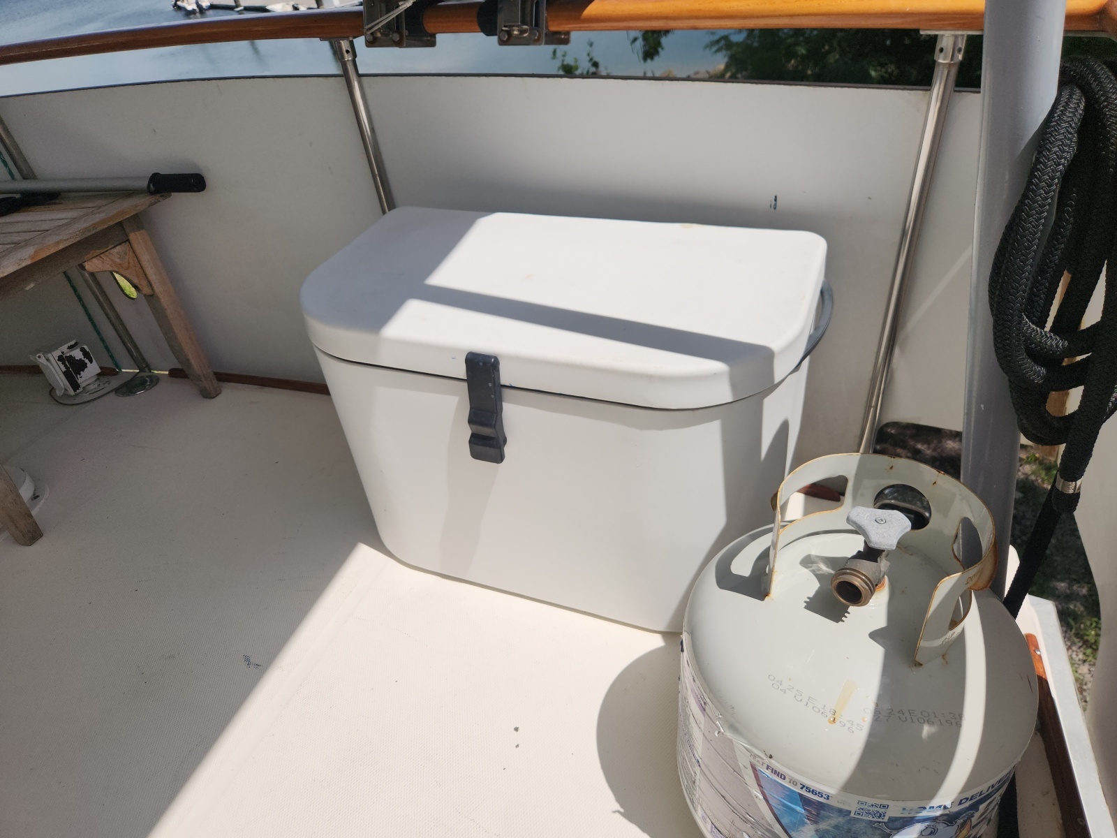 42ft Bertram Yacht For Sale