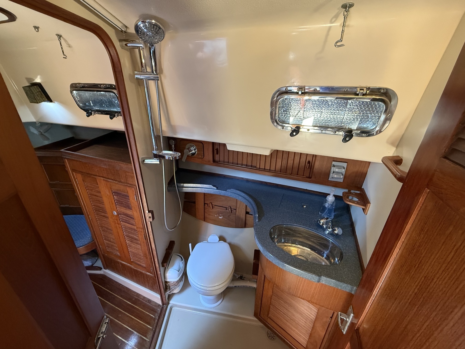 1996 Island Packet 40