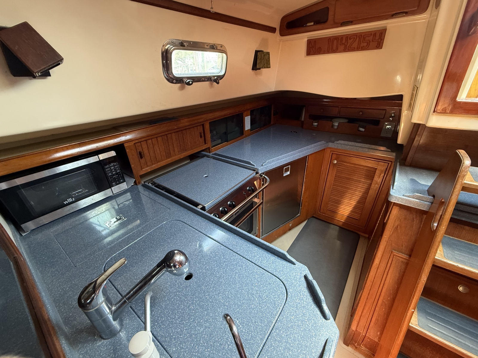 1996 Island Packet 40