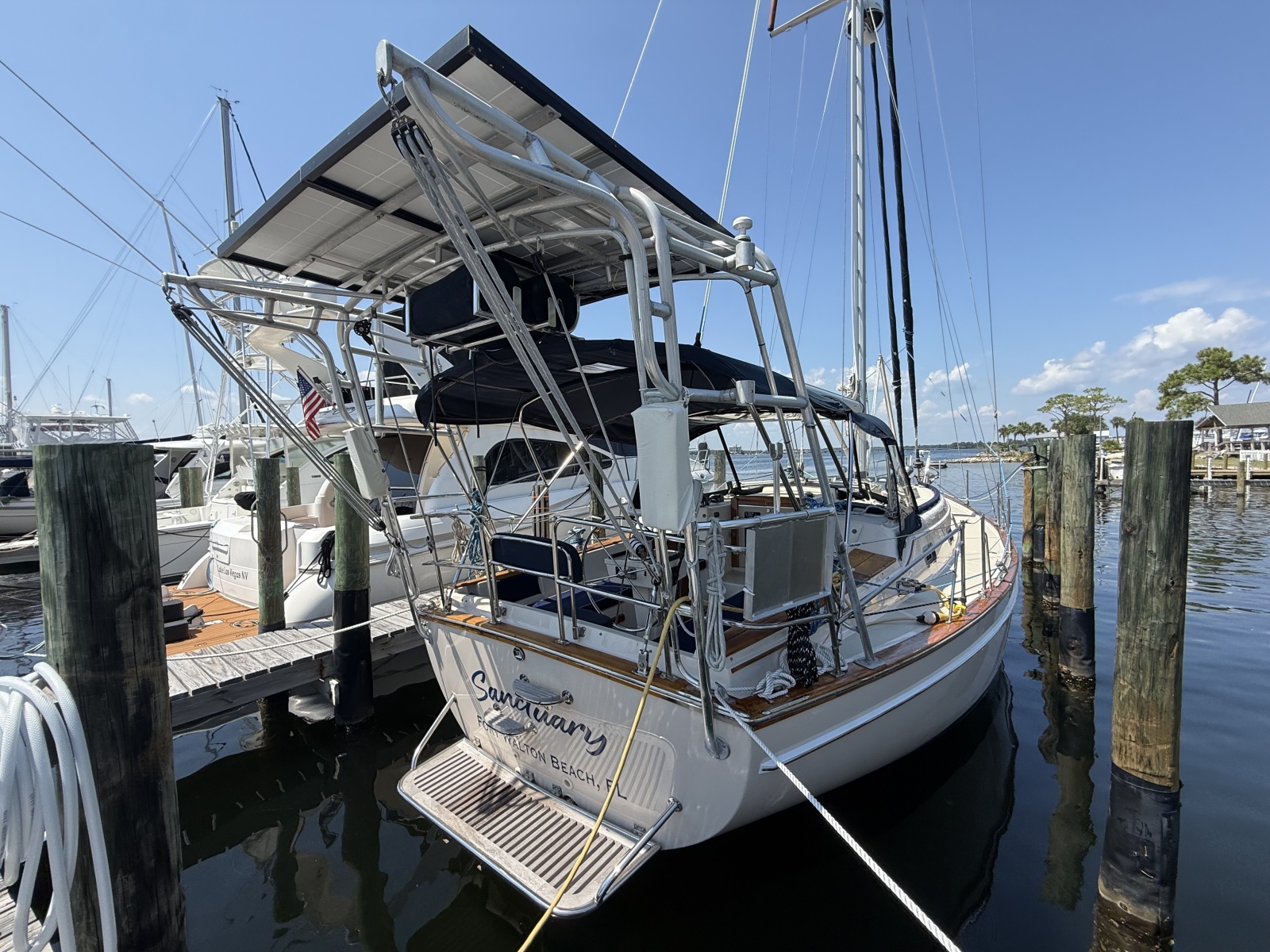 1996 Island Packet 40