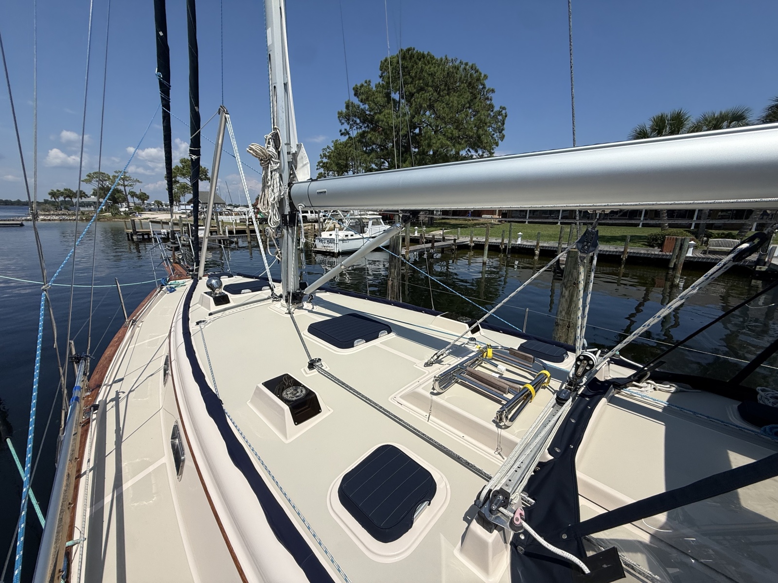 1996 Island Packet 40