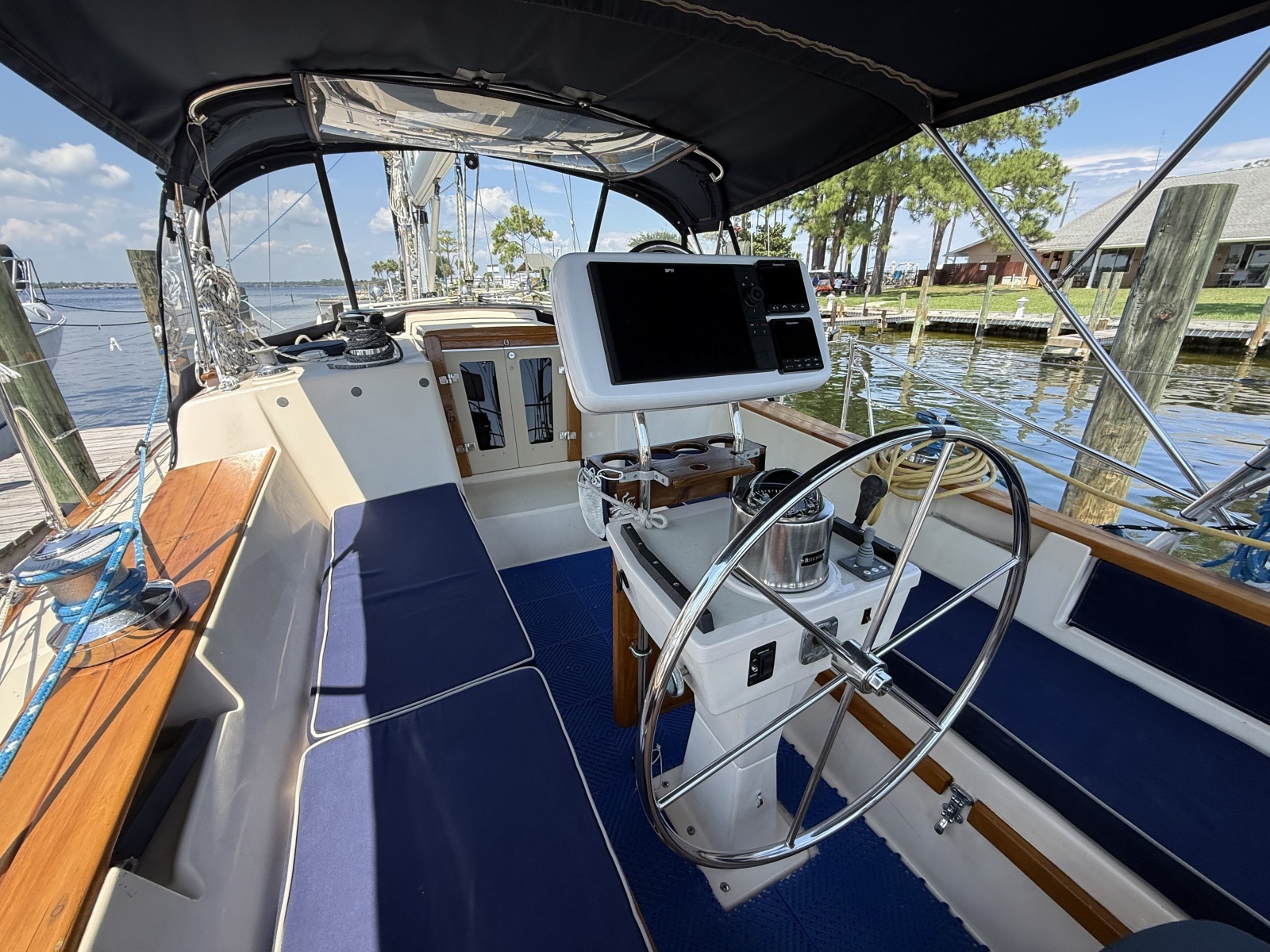 1996 Island Packet 40