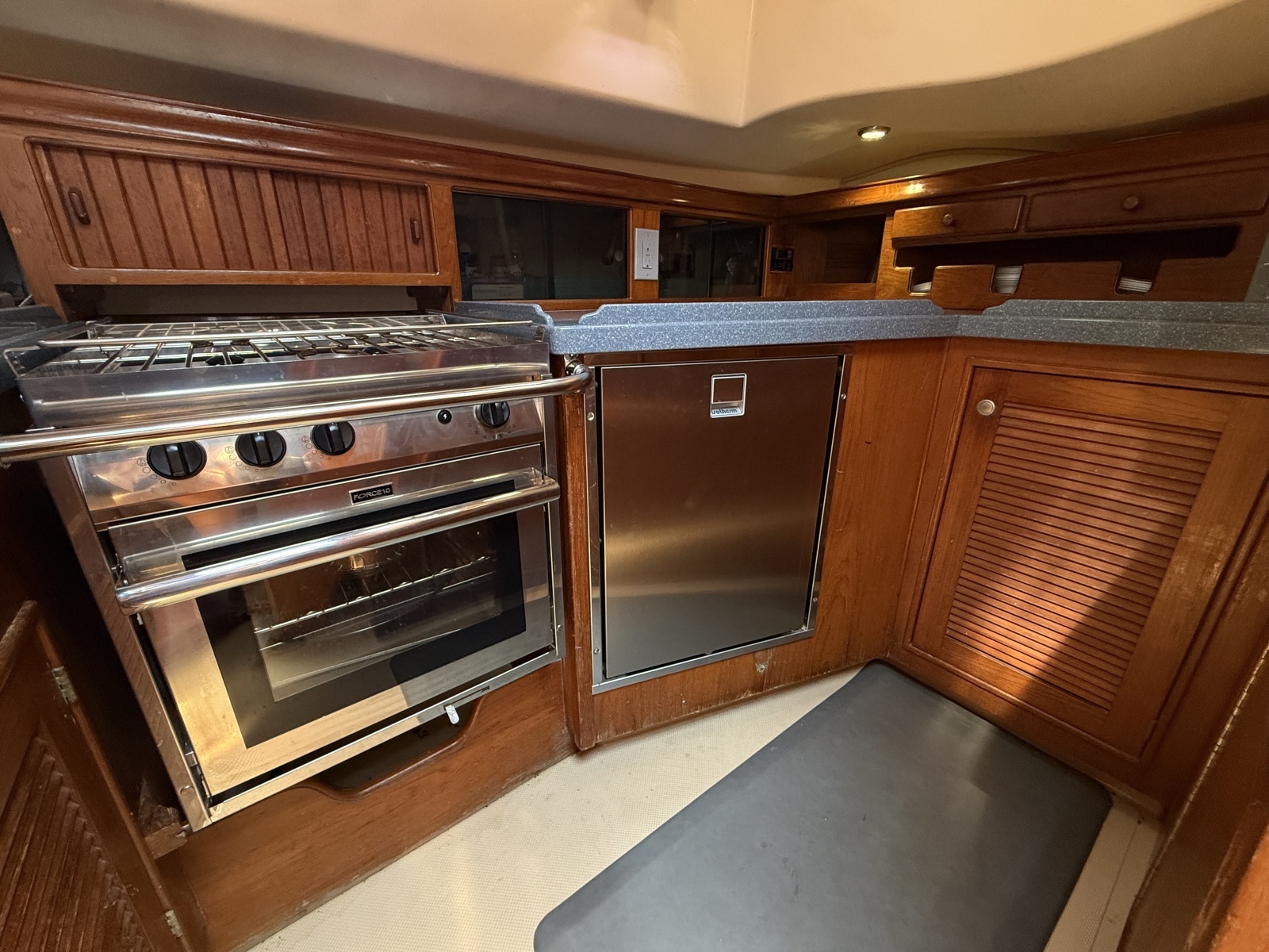 1996 Island Packet 40