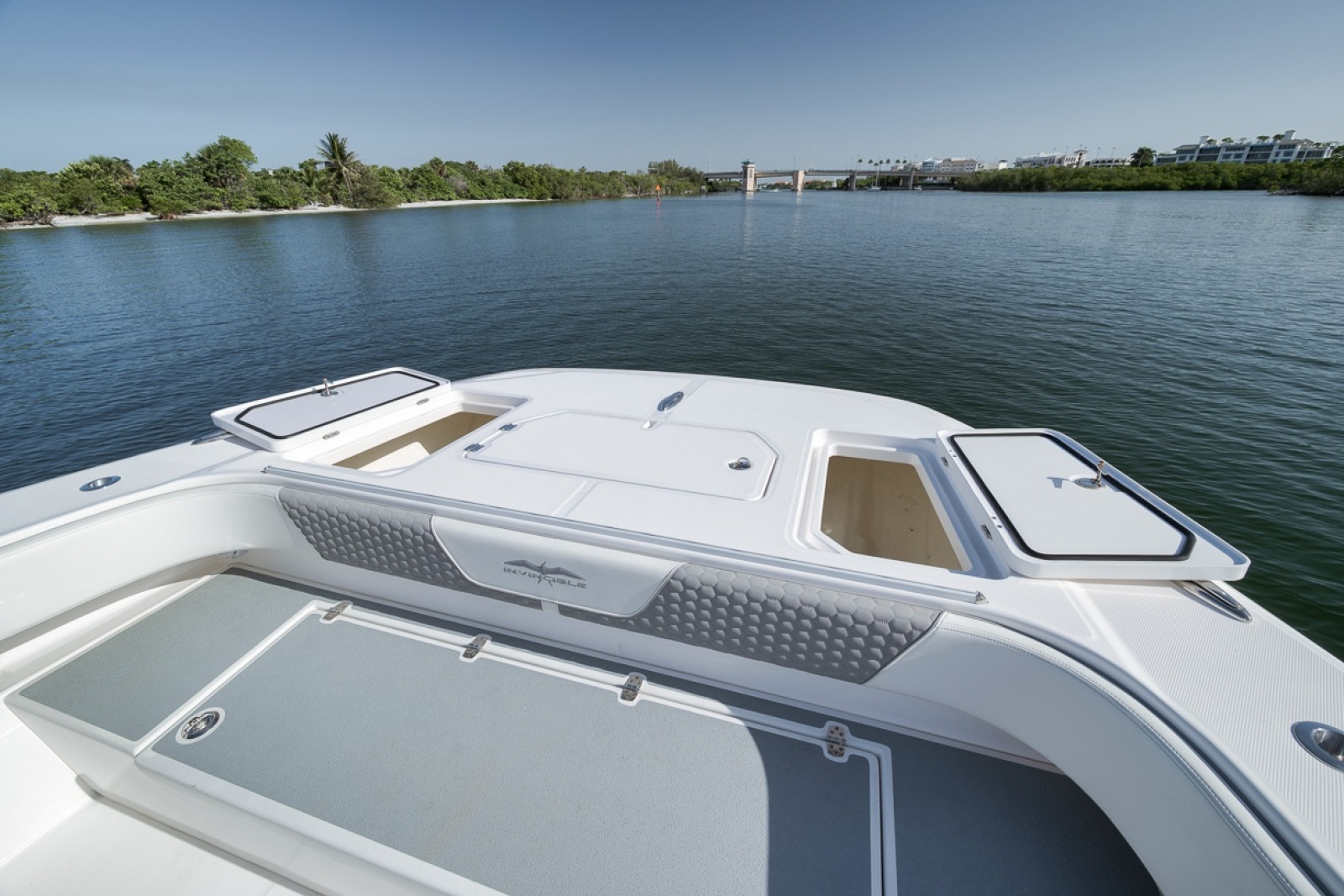 2025 Invincible 35 Catamaran