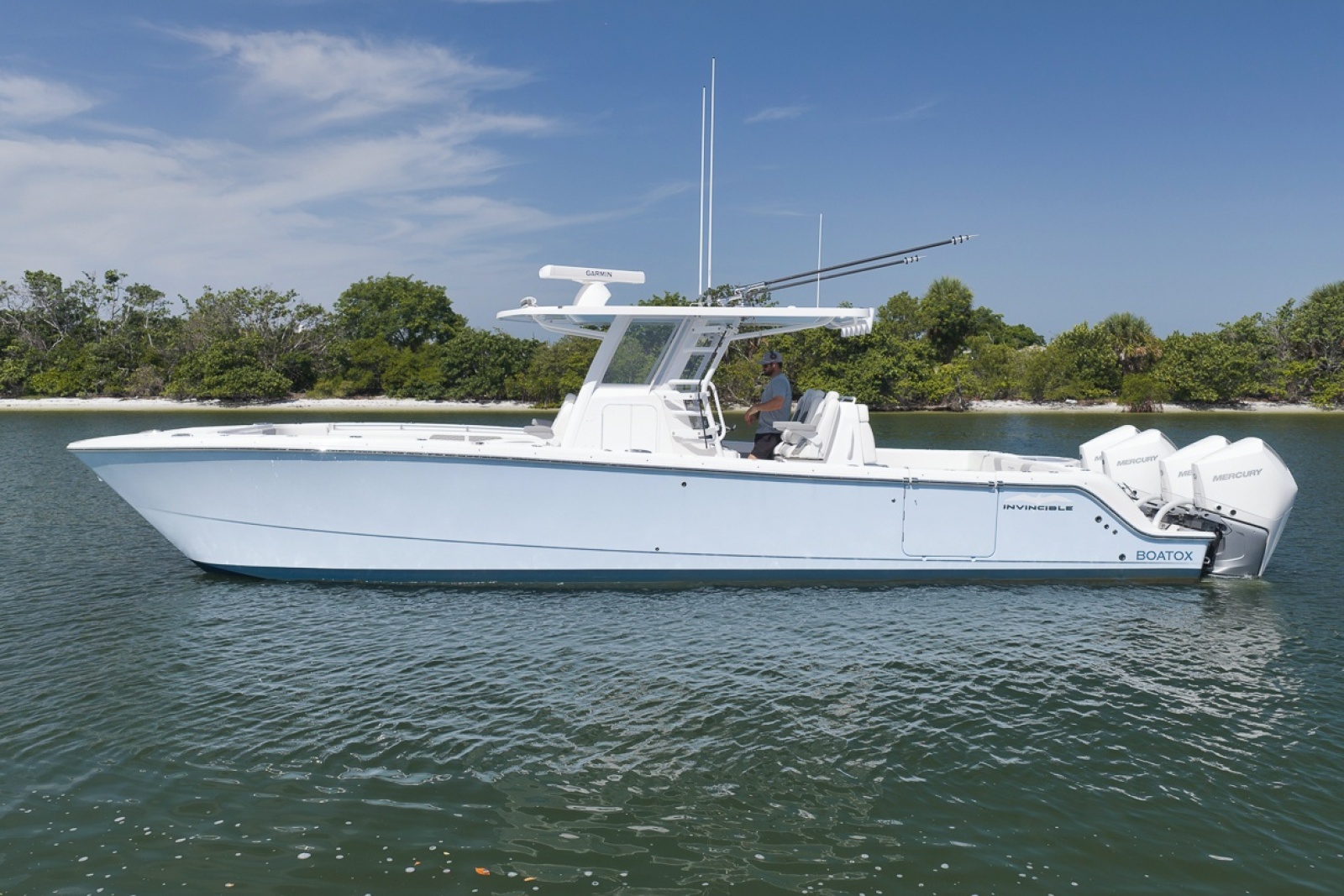 2025 Invincible 35 Catamaran