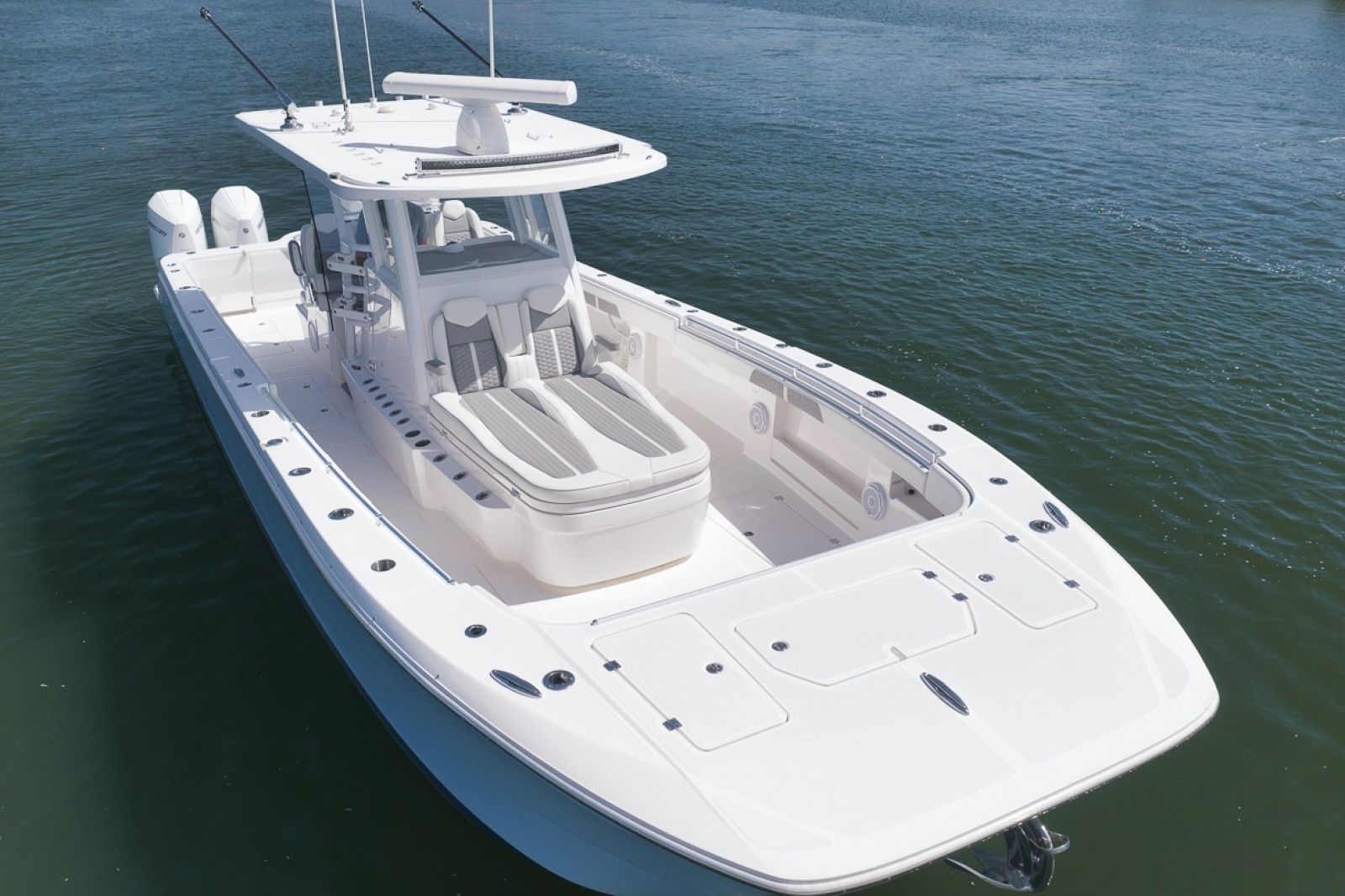 2025 Invincible 35 Catamaran