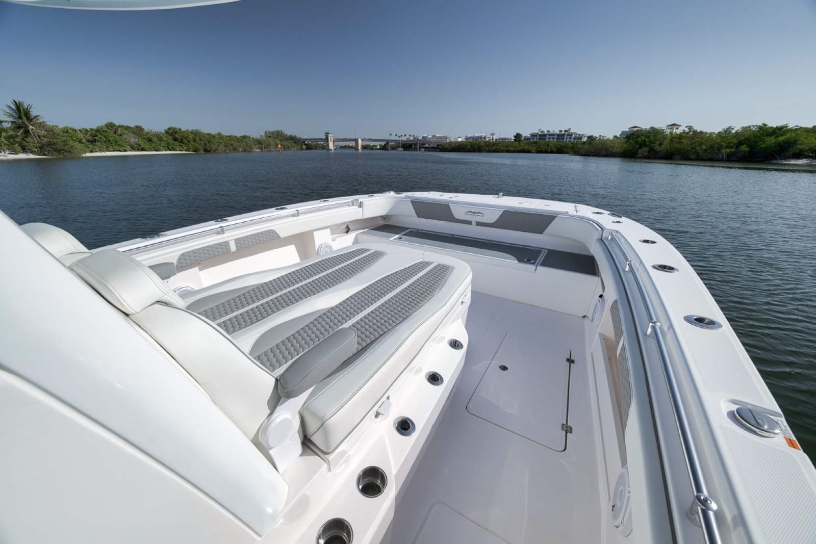 2025 Invincible 35 Catamaran