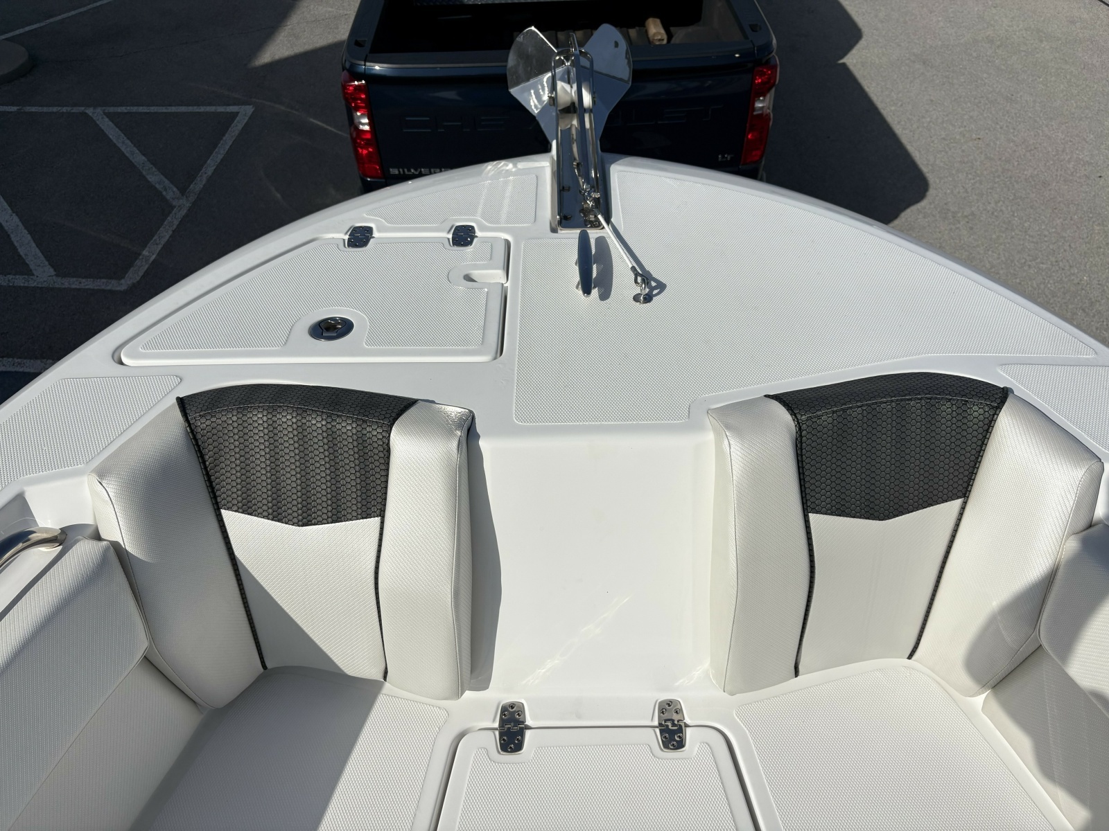 24ft Wellcraft Yacht For Sale