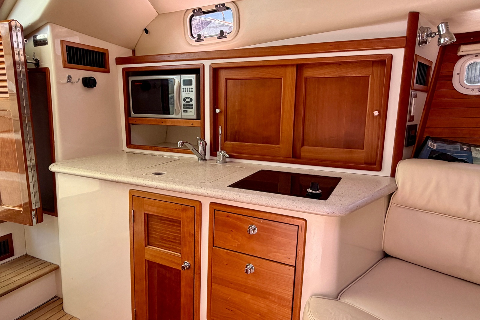 2009 MJM 29z