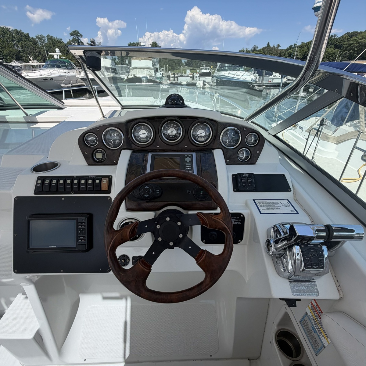 2008 Crownline 340 CR