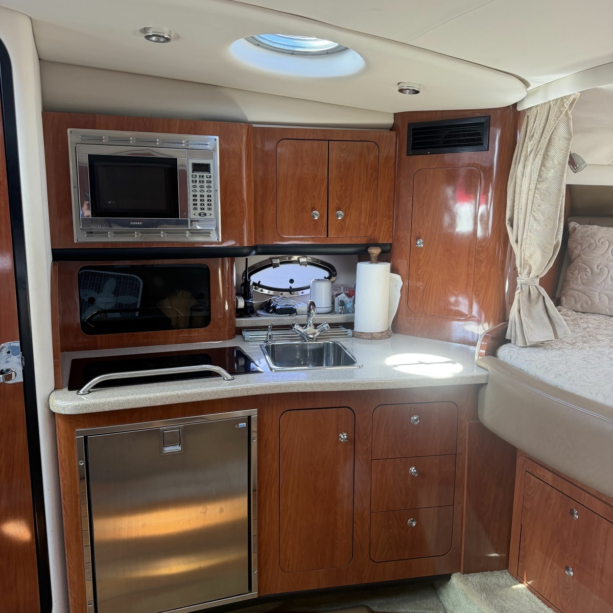 2008 Crownline 340 CR