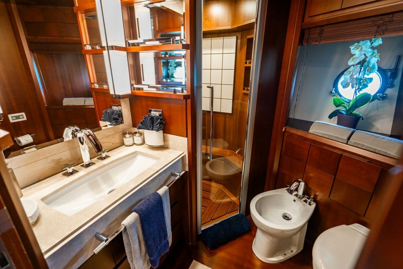 2008 Azimut Flybridge