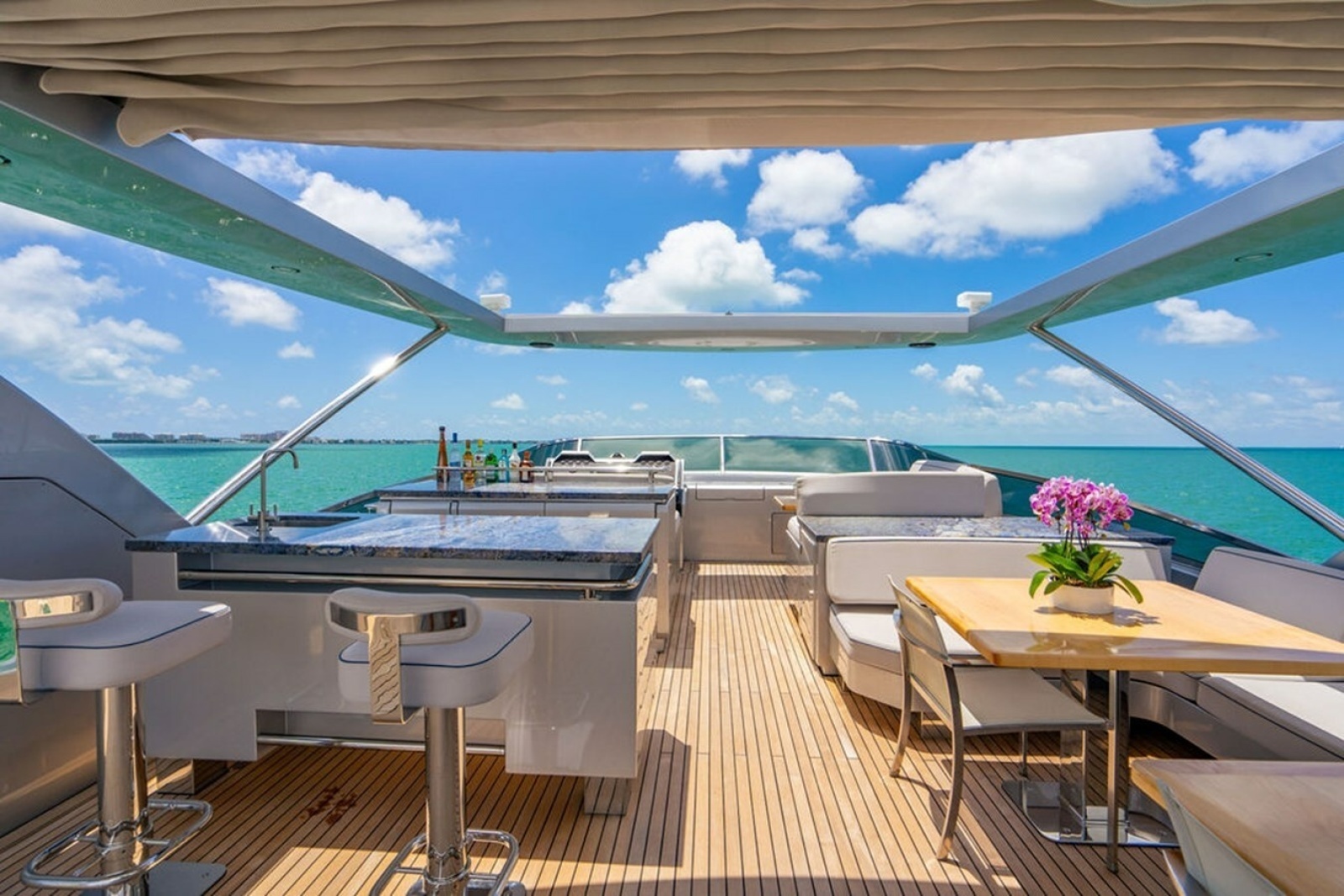 2008 Azimut Flybridge