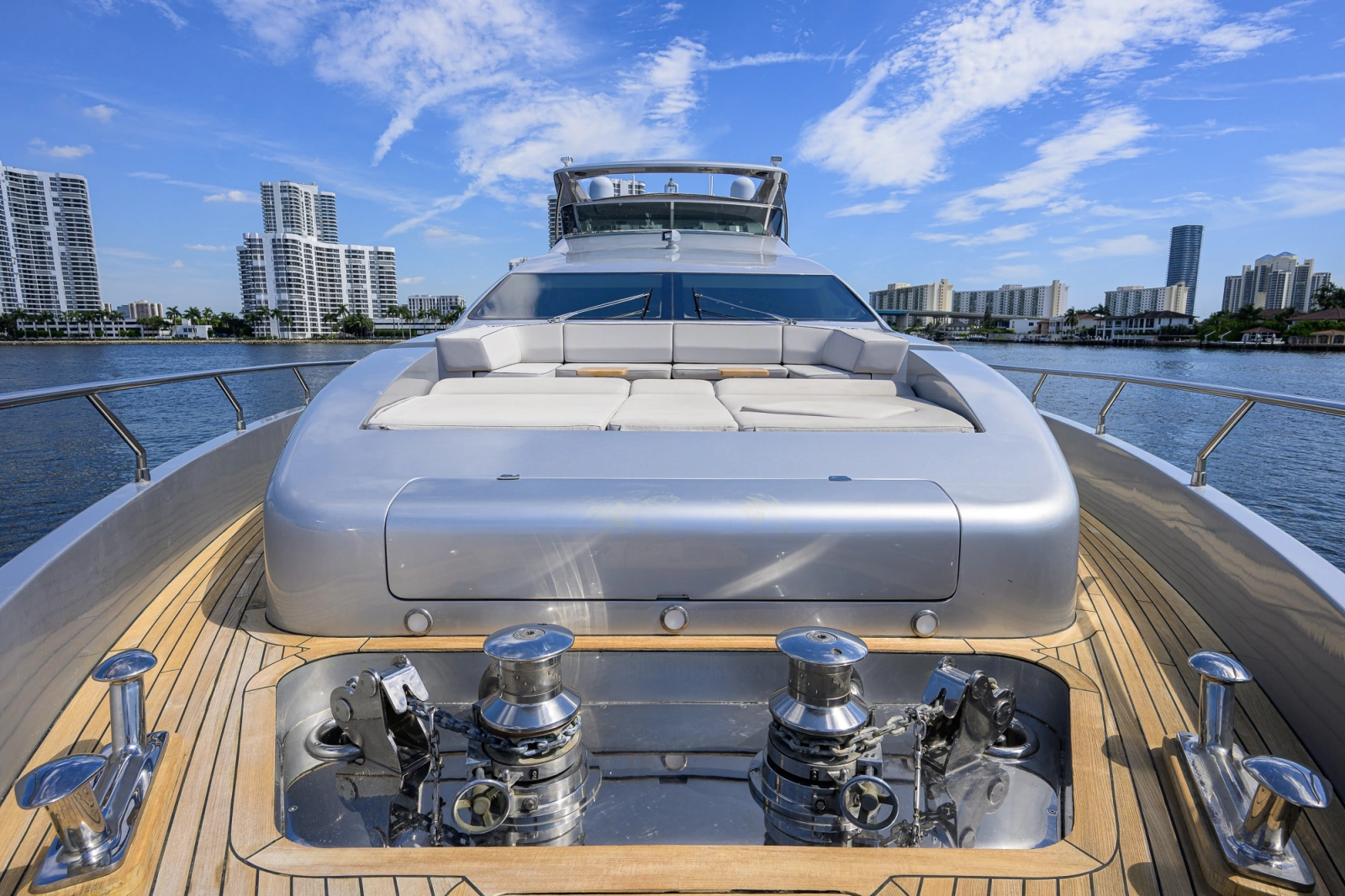 2008 Azimut Flybridge