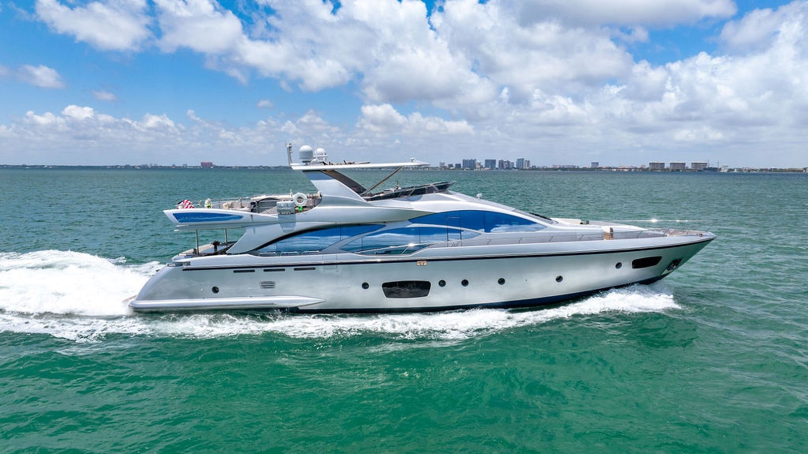 2008 Azimut Flybridge
