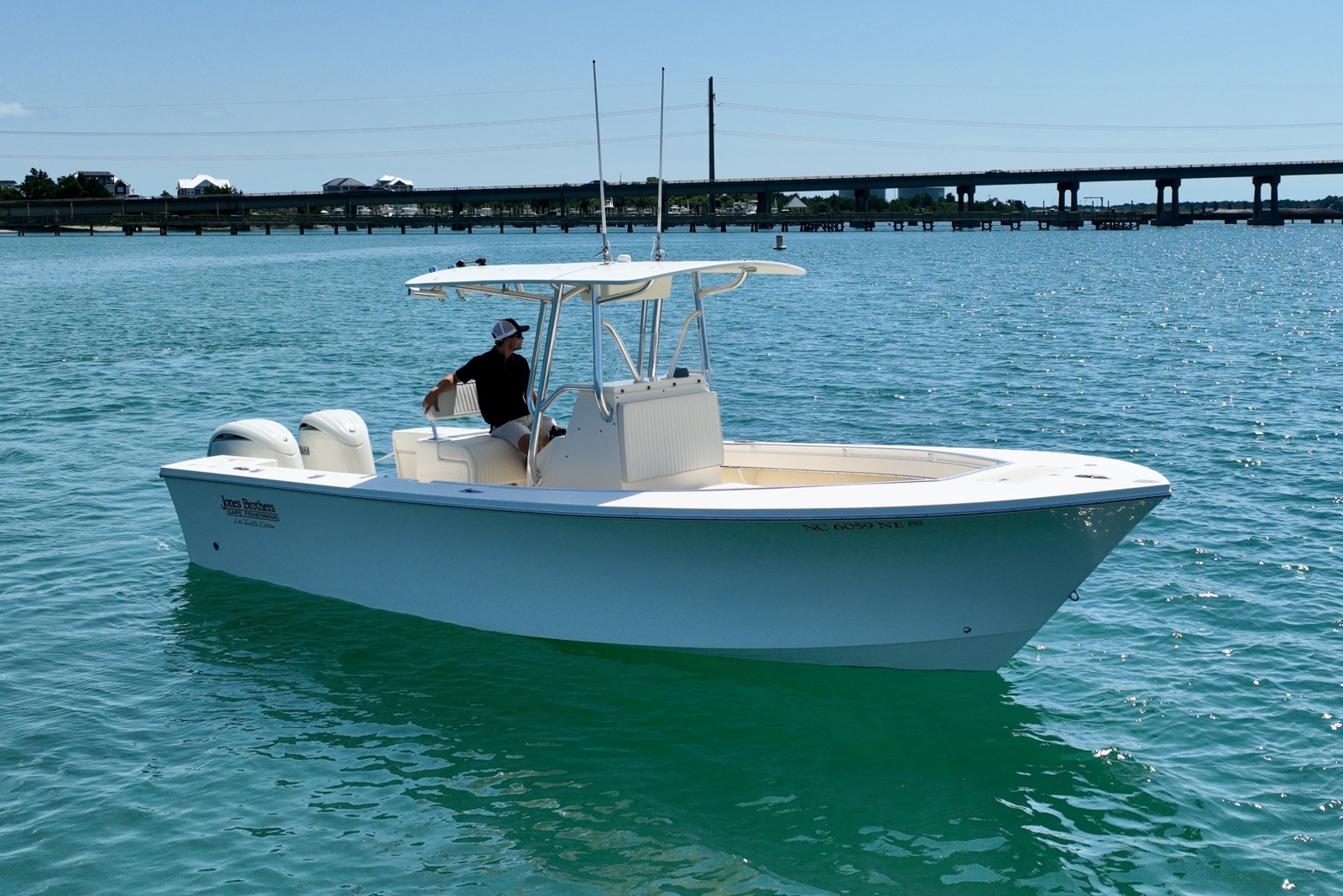 2024 Jones Brothers Cape Fisherman 26