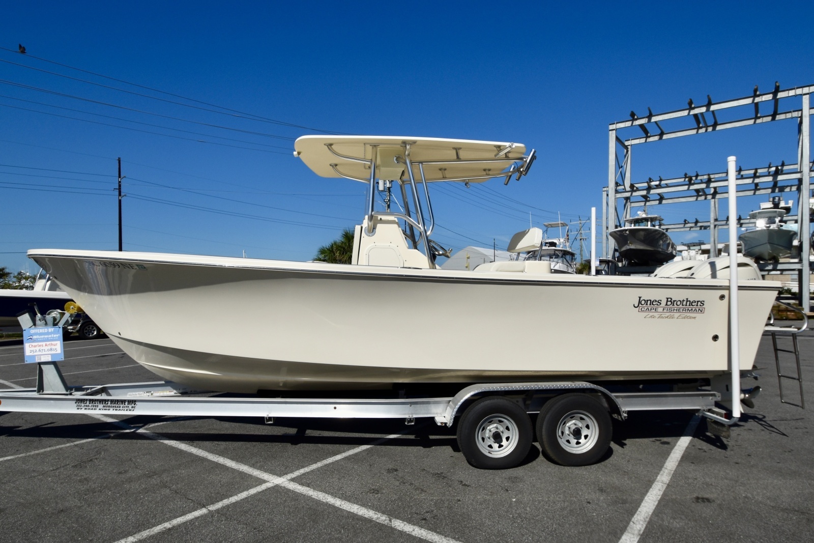 26ft Jones Brothers Yacht For Sale