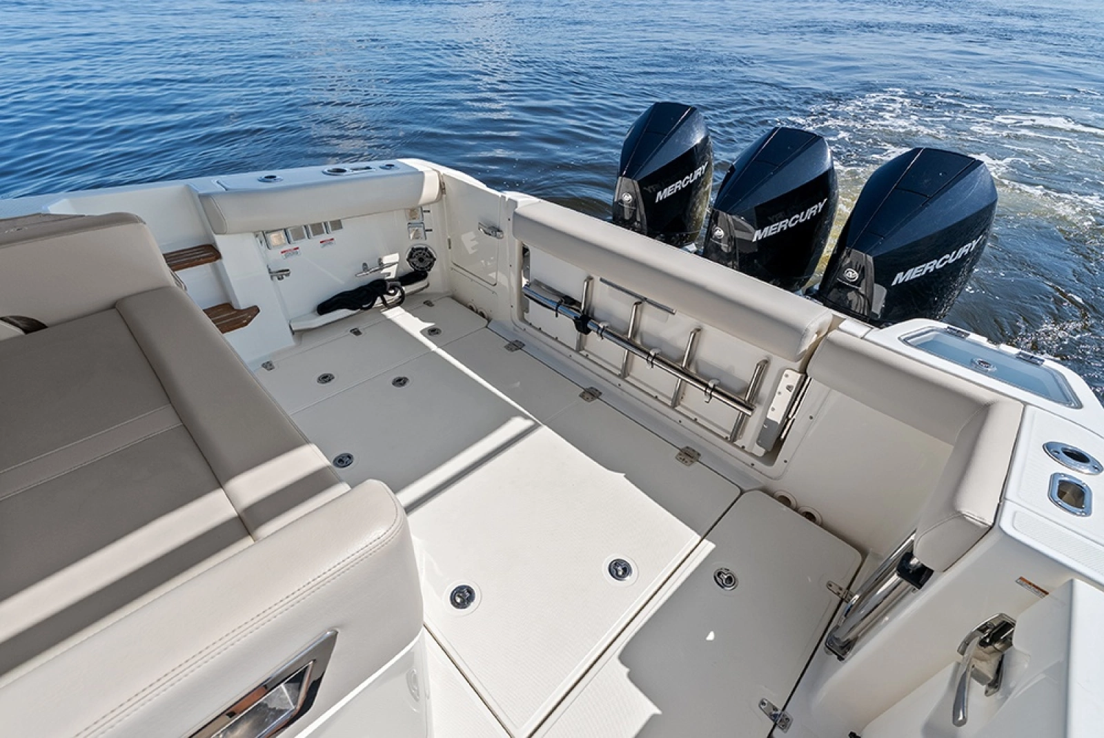 Stern bench seat folded