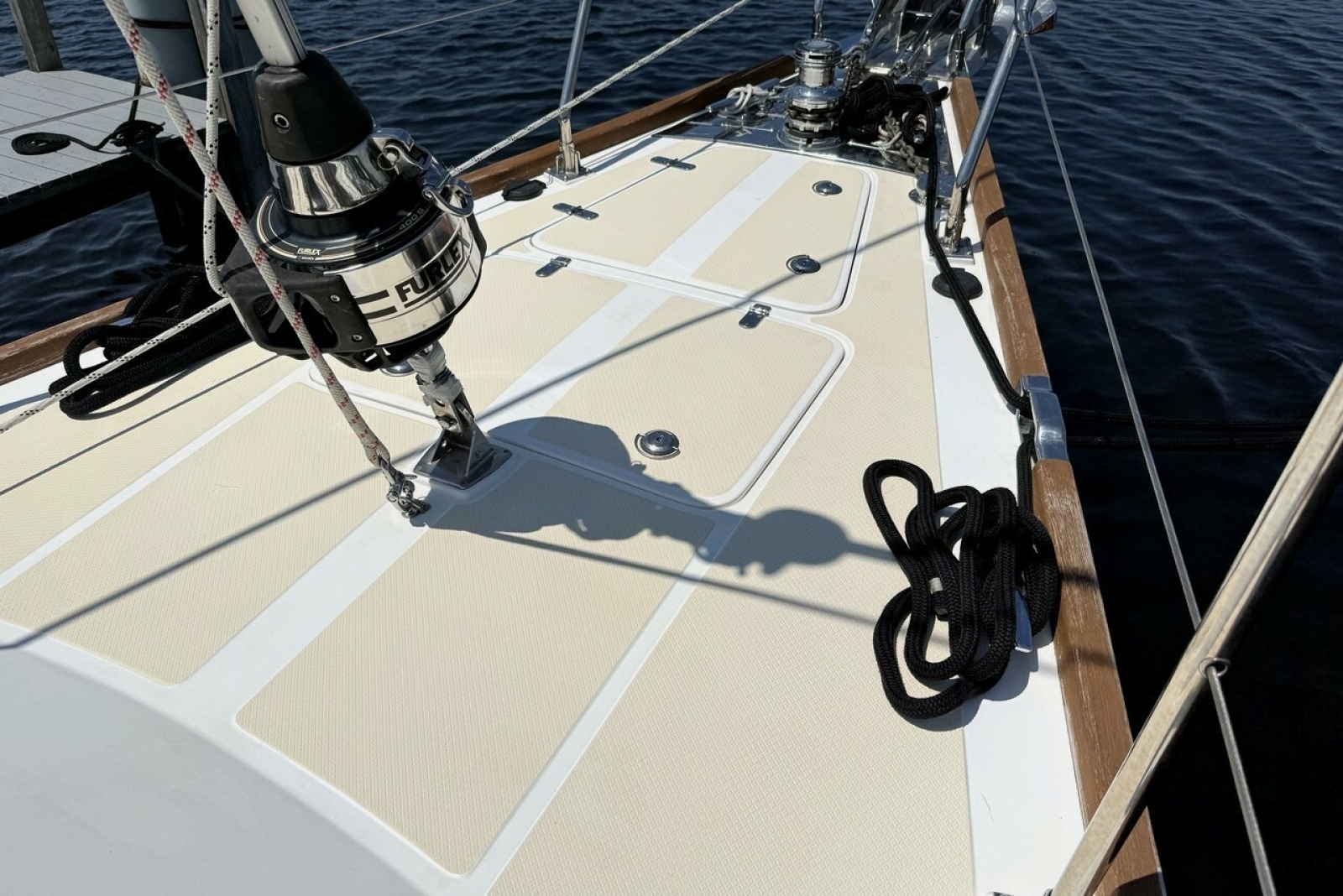 2016 Hylas 56