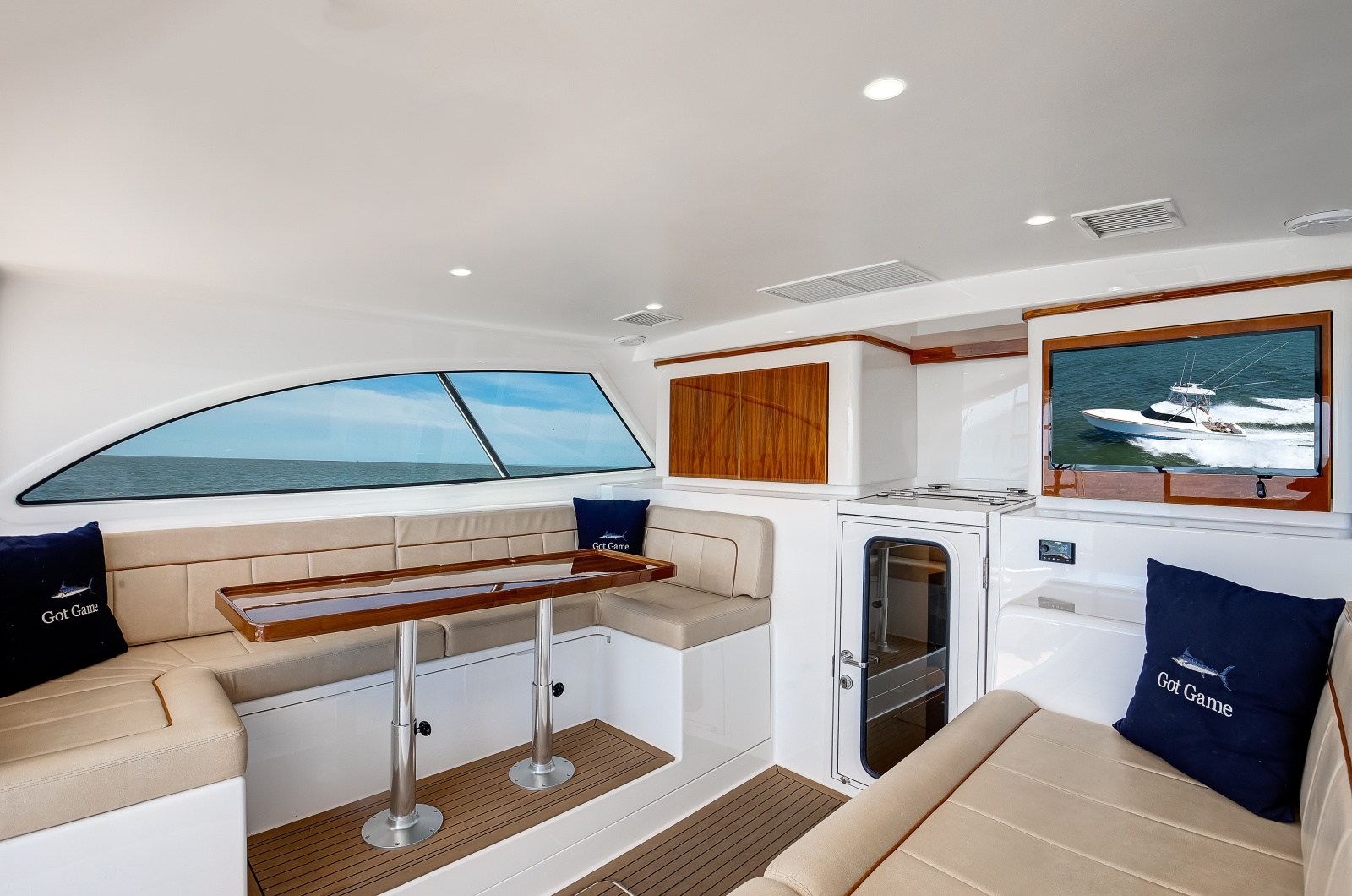2021 Viking 46 Billfish