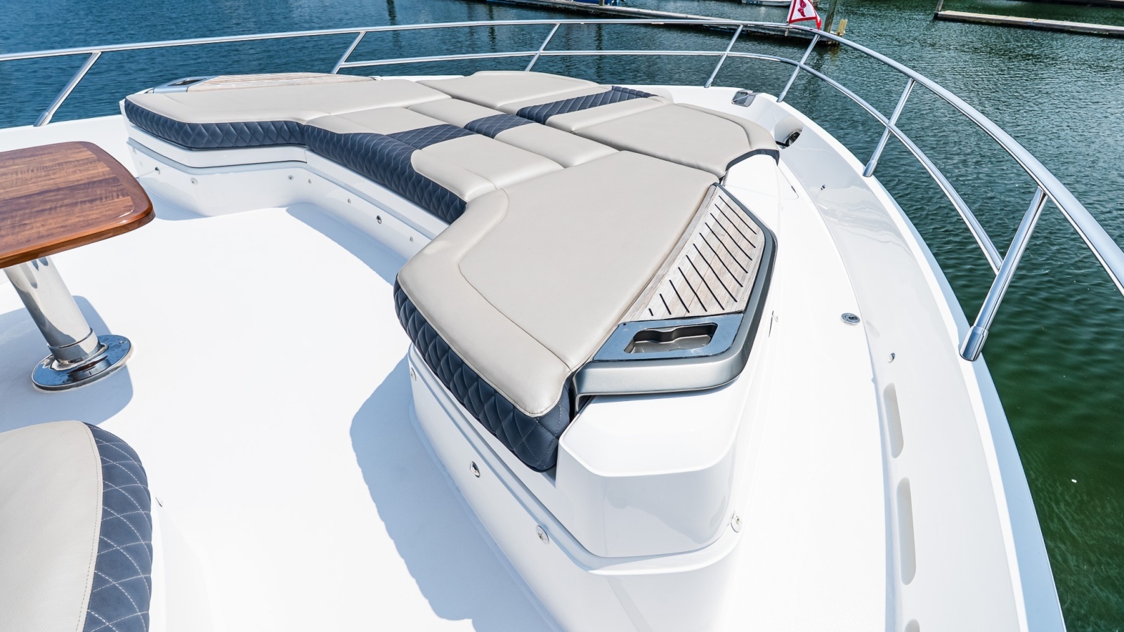 2019 Princess S78