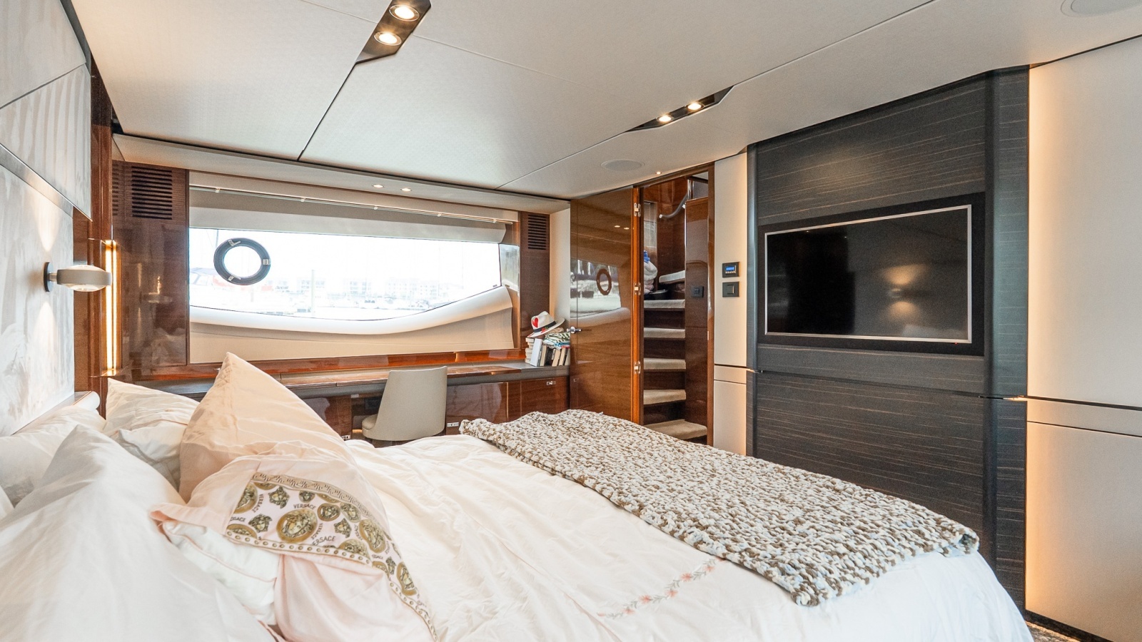 2019 Princess S78