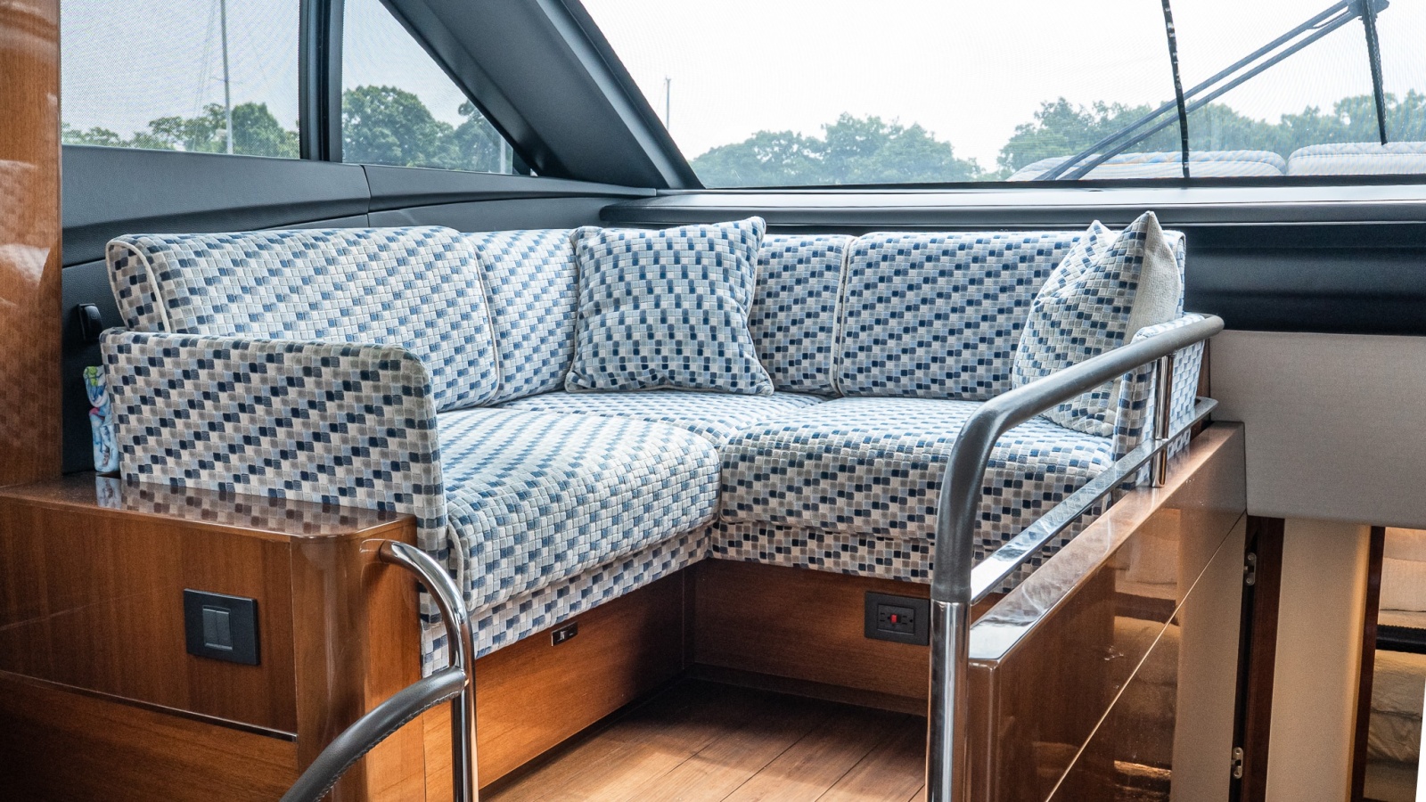 2019 Princess S78