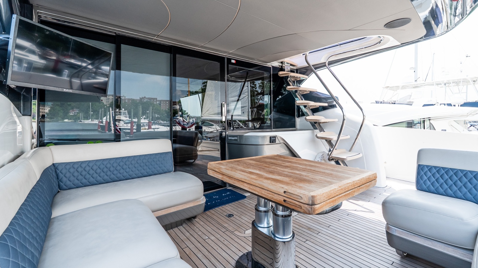 2019 Princess S78